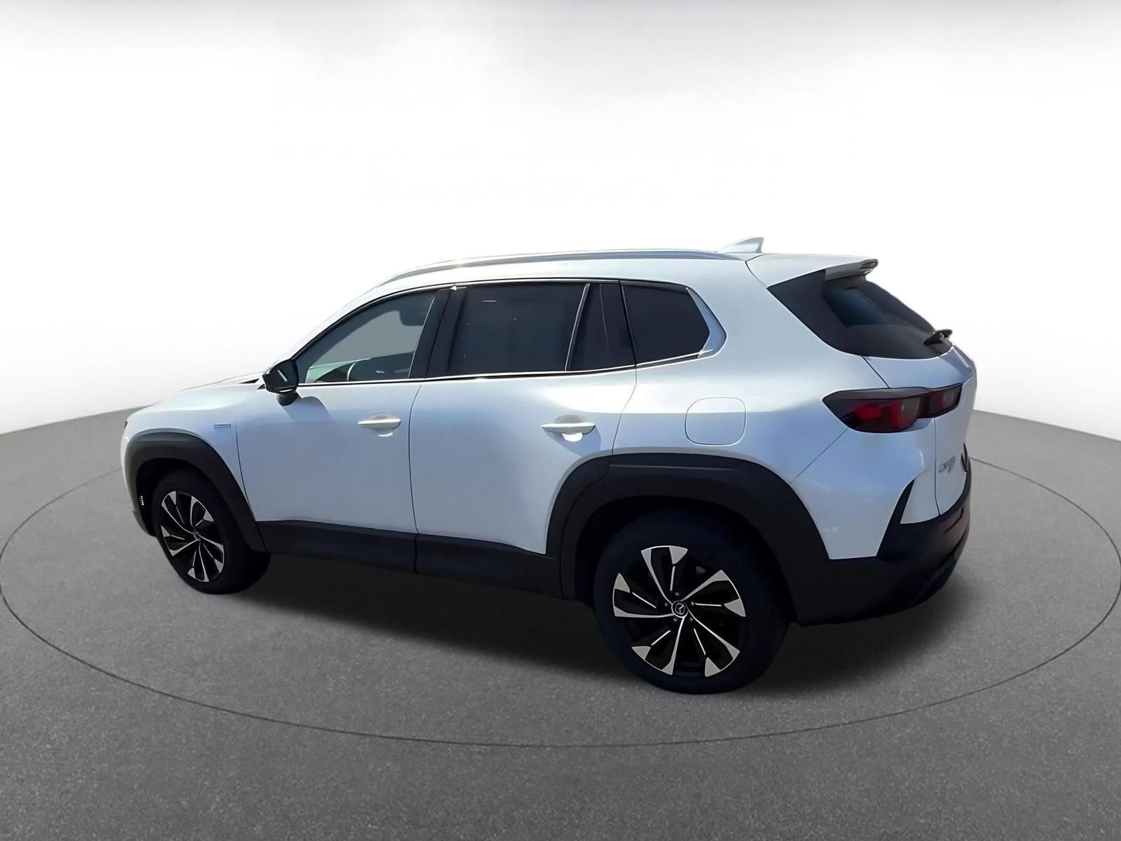 Thumbnail: 2025 Mazda CX-50 - 10