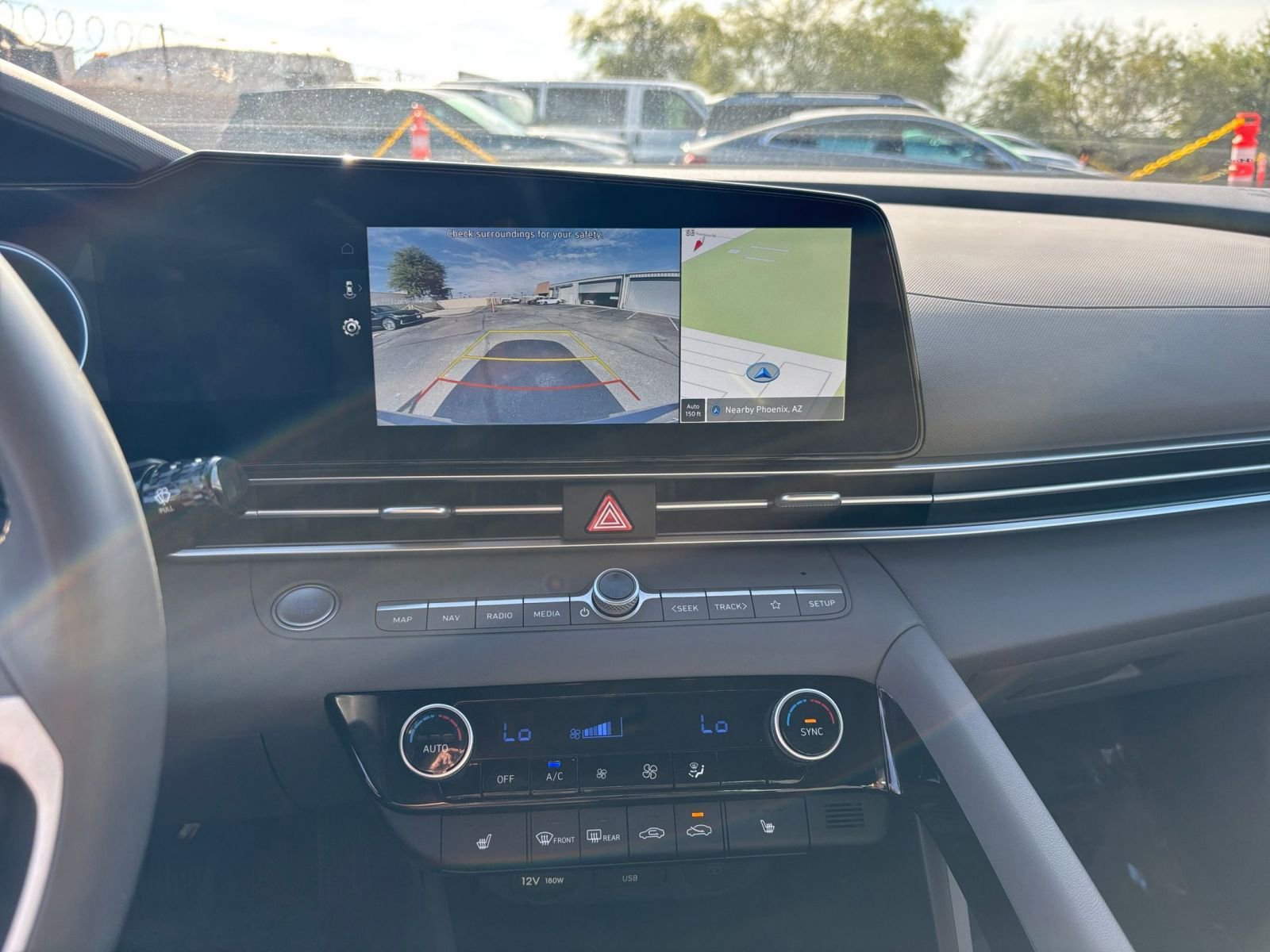 Thumbnail: 2025 Hyundai Elantra - 18