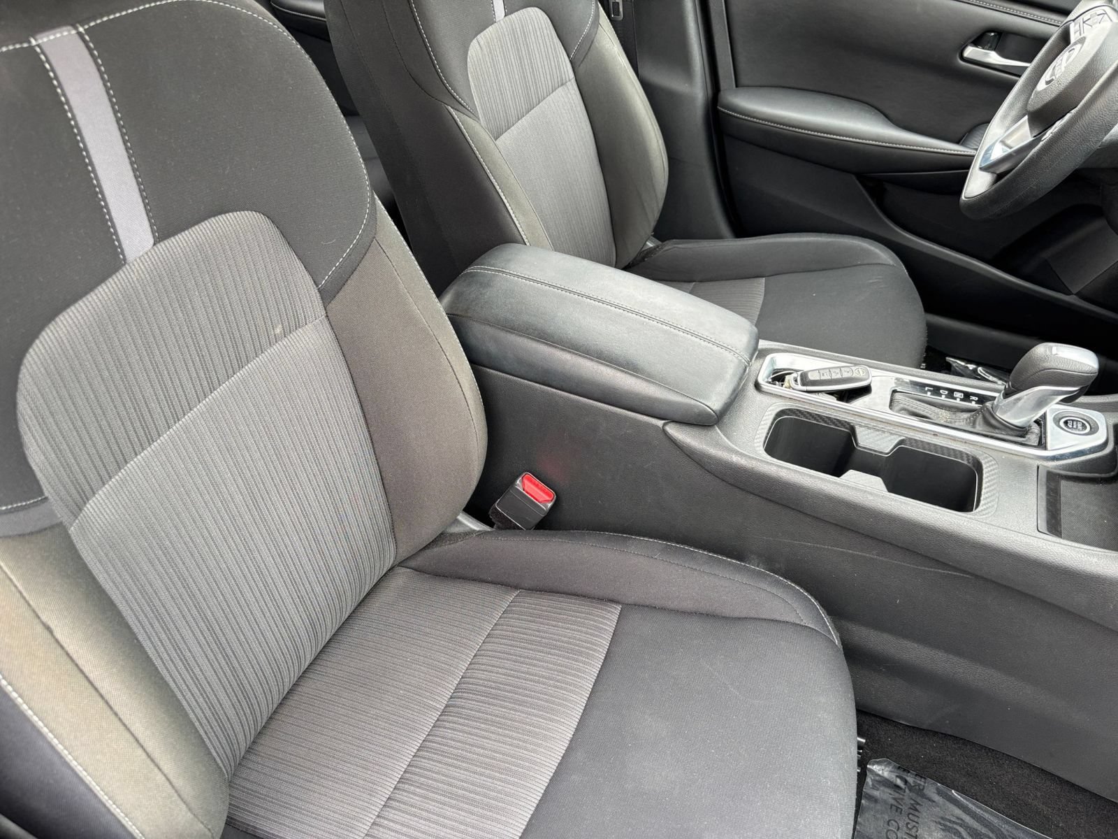 Thumbnail: 2025 Nissan Sentra - 33