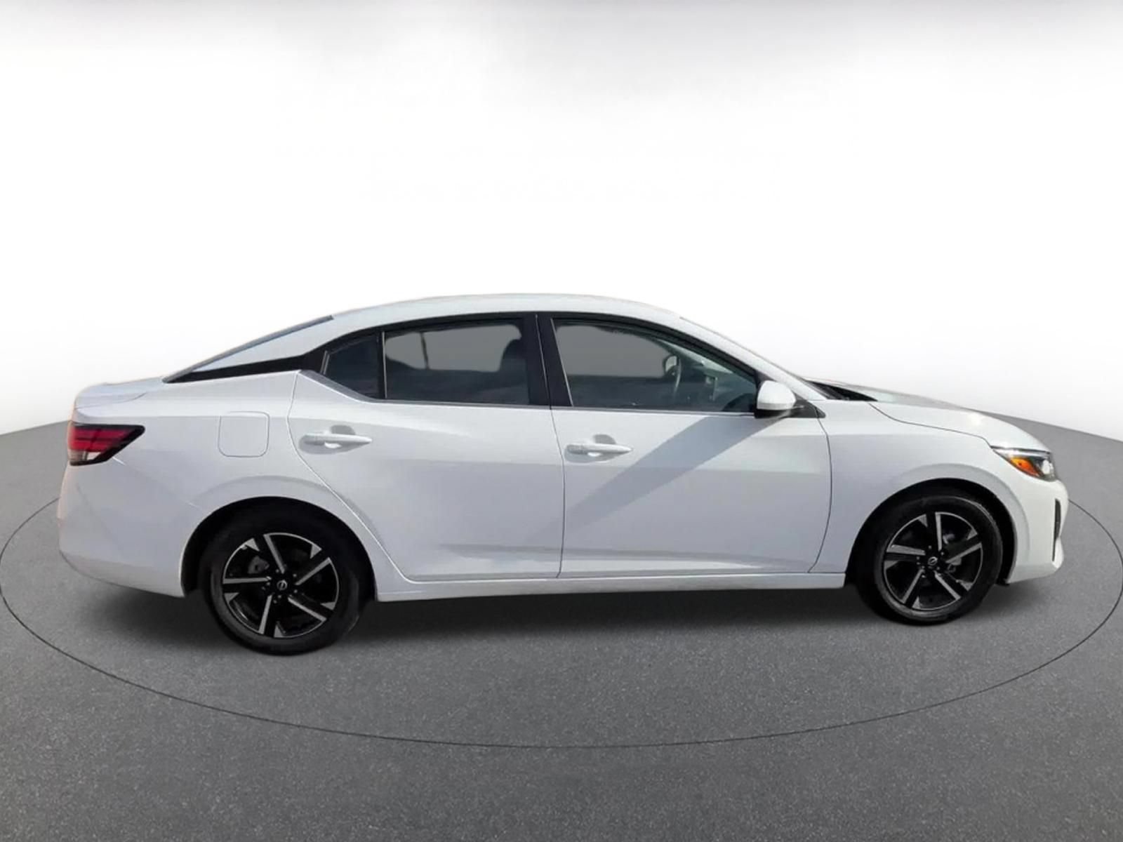Thumbnail: 2025 Nissan Sentra - 16