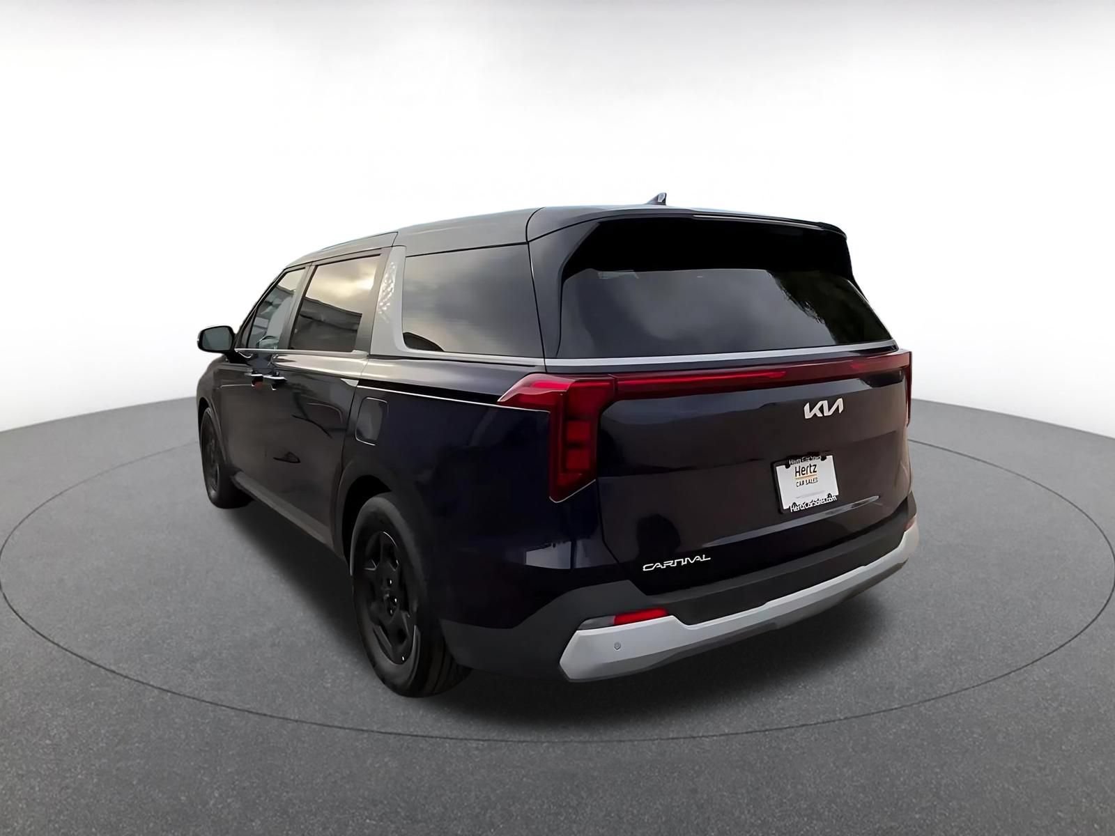 Thumbnail: 2026 Kia Carnival - 11
