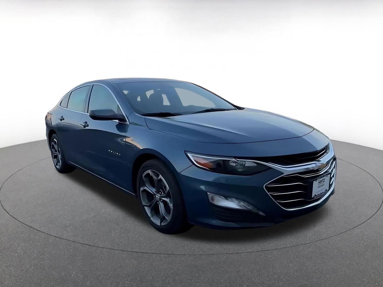 Thumbnail: 2024 Chevrolet Malibu - 3