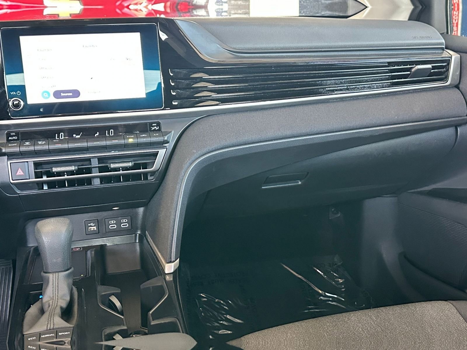 Thumbnail: 2025 Toyota Camry - 34