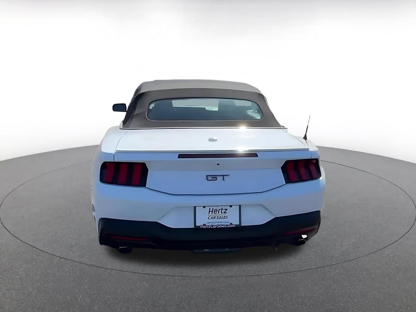 Thumbnail: 2025 Ford Mustang - 12