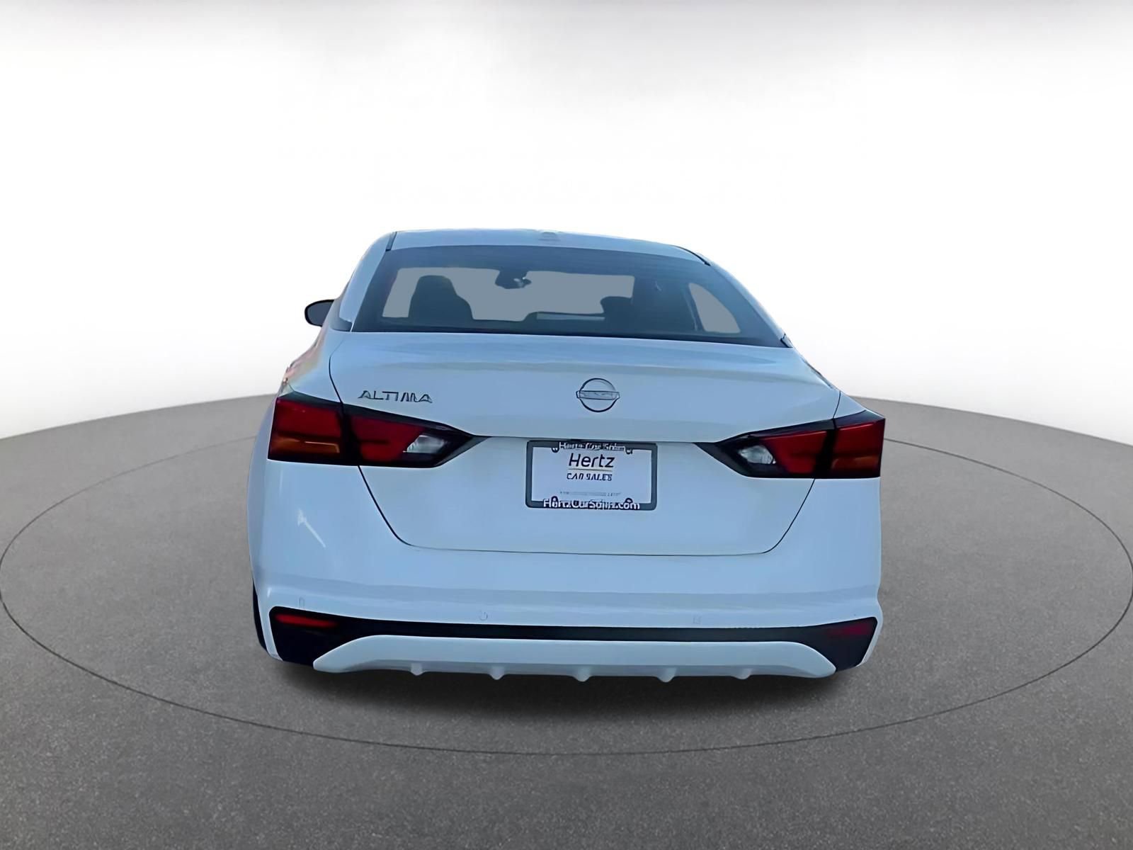 Thumbnail: 2025 Nissan Altima - 12