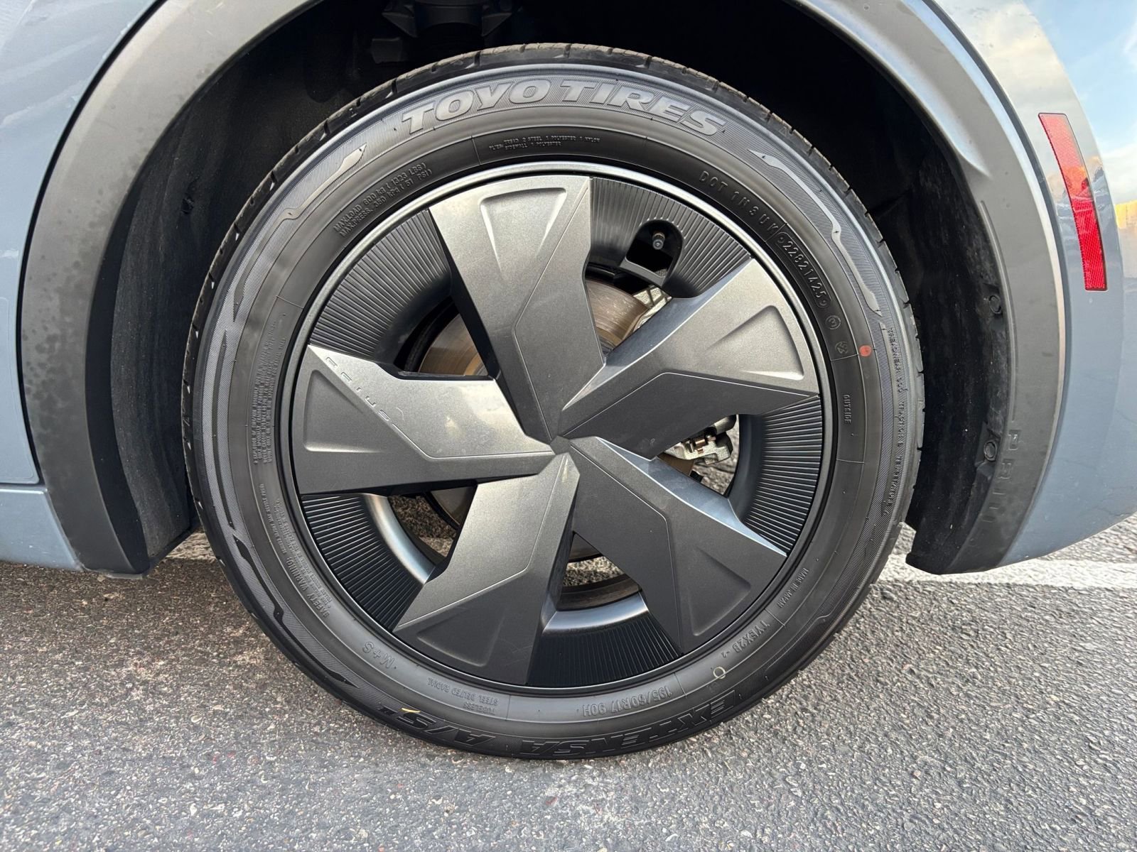 Thumbnail: 2025 Toyota Prius - 28