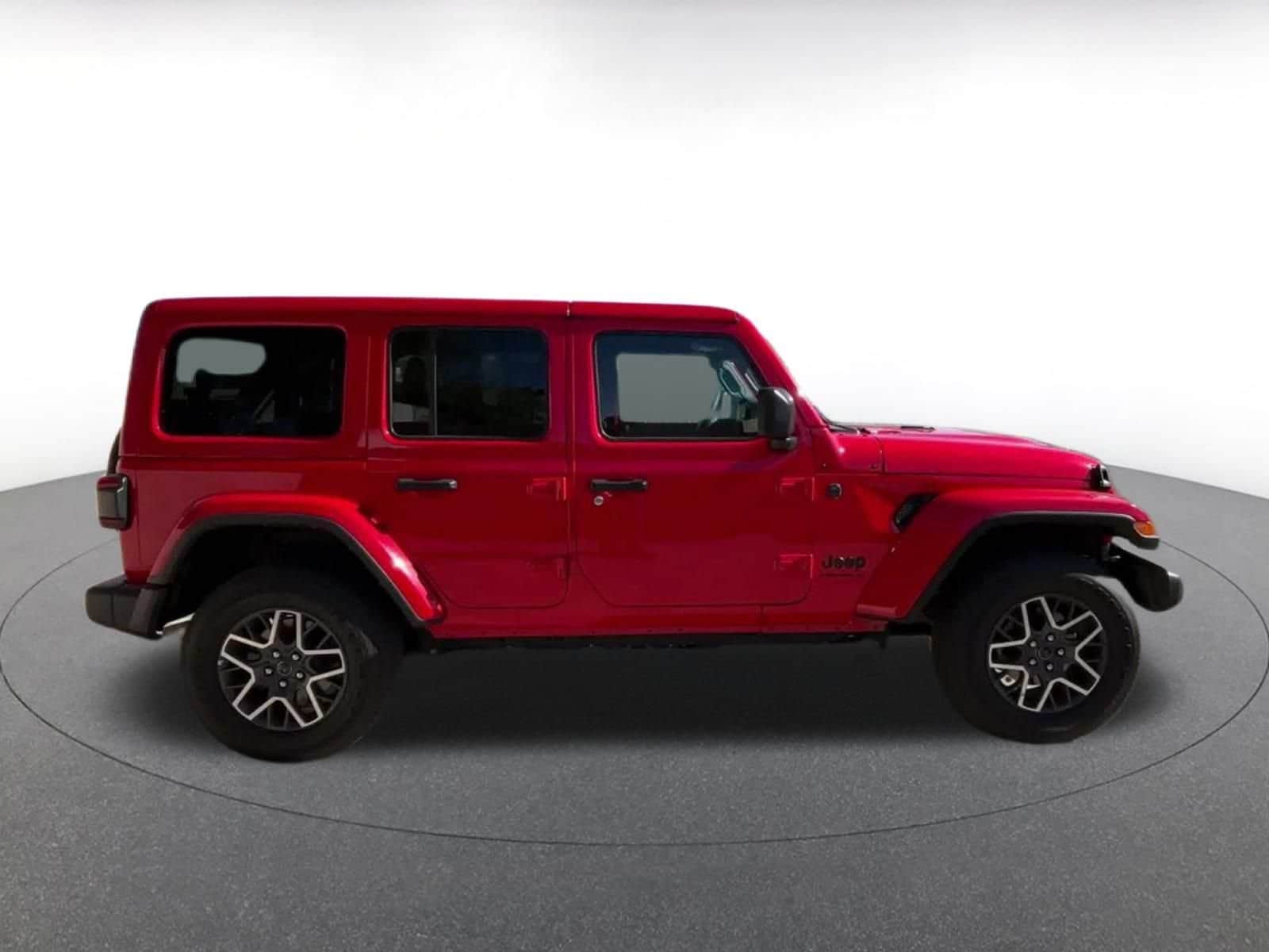 Thumbnail: 2025 Jeep Wrangler - 14