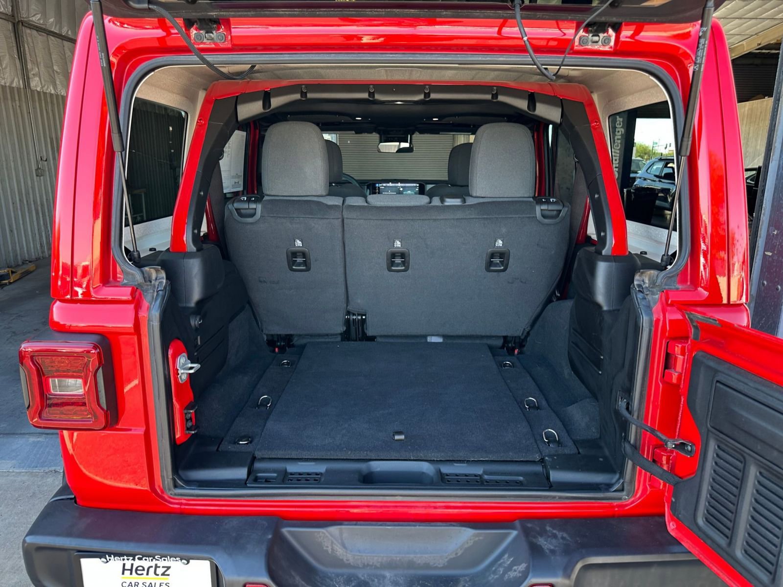 Thumbnail: 2025 Jeep Wrangler - 30