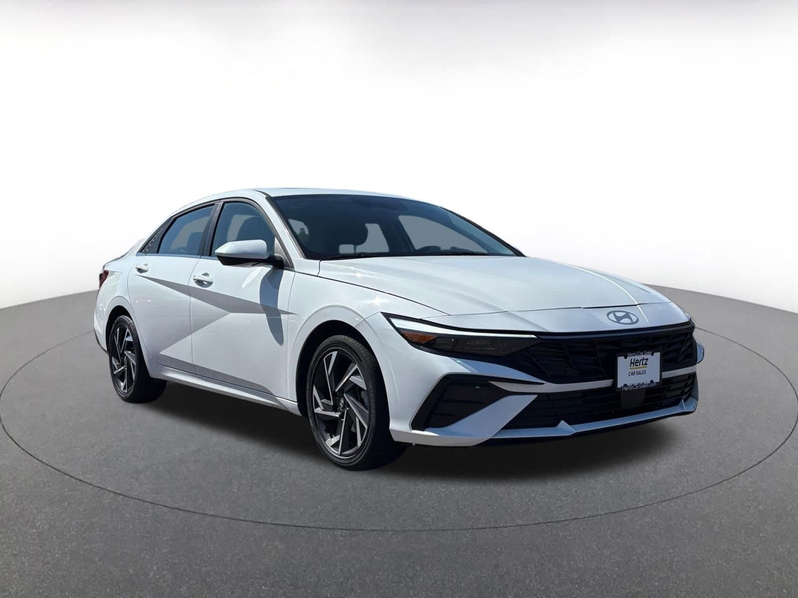 Thumbnail: 2025 Hyundai Elantra - 1