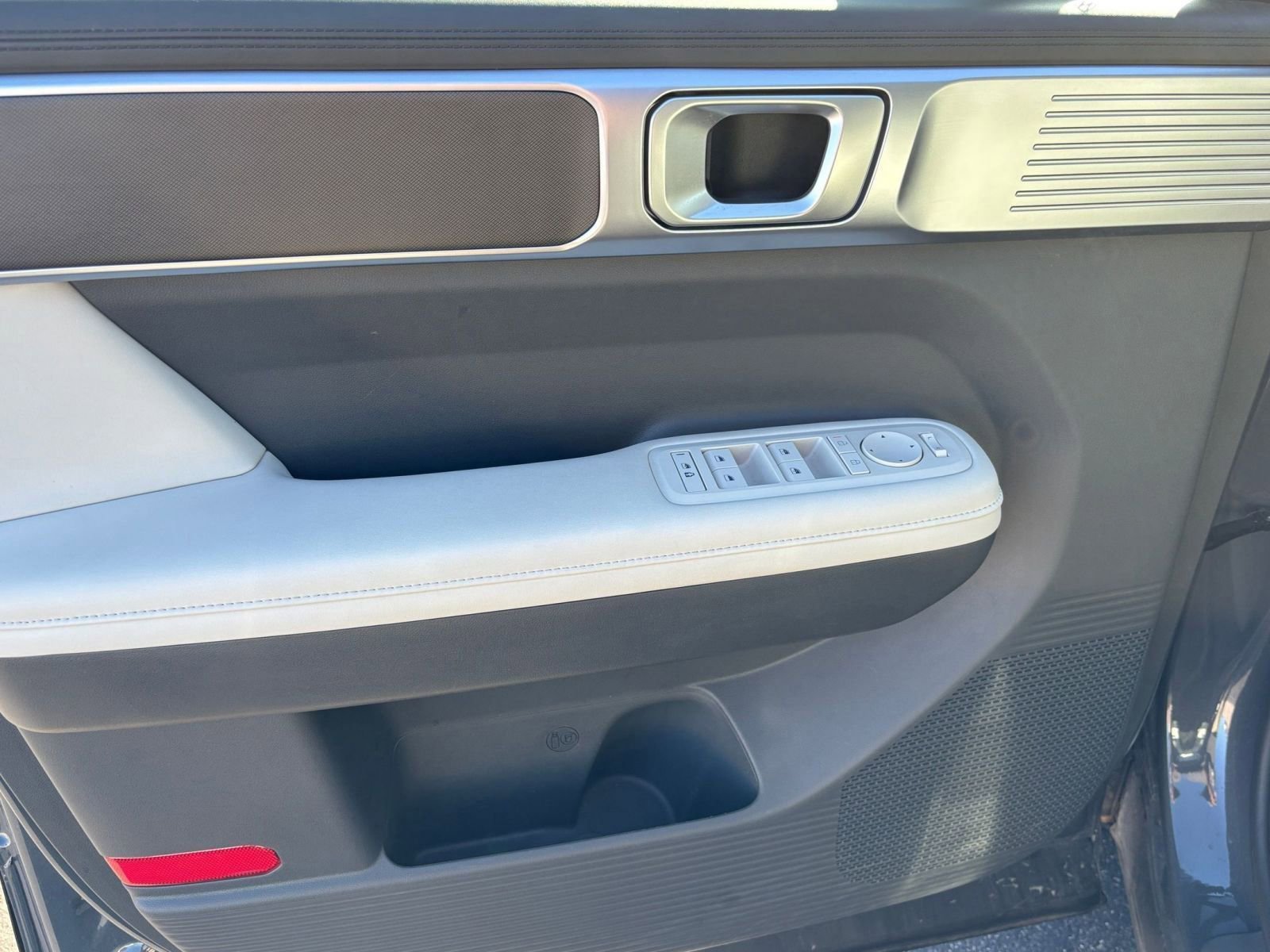 Thumbnail: 2025 Hyundai Santa Fe - 21