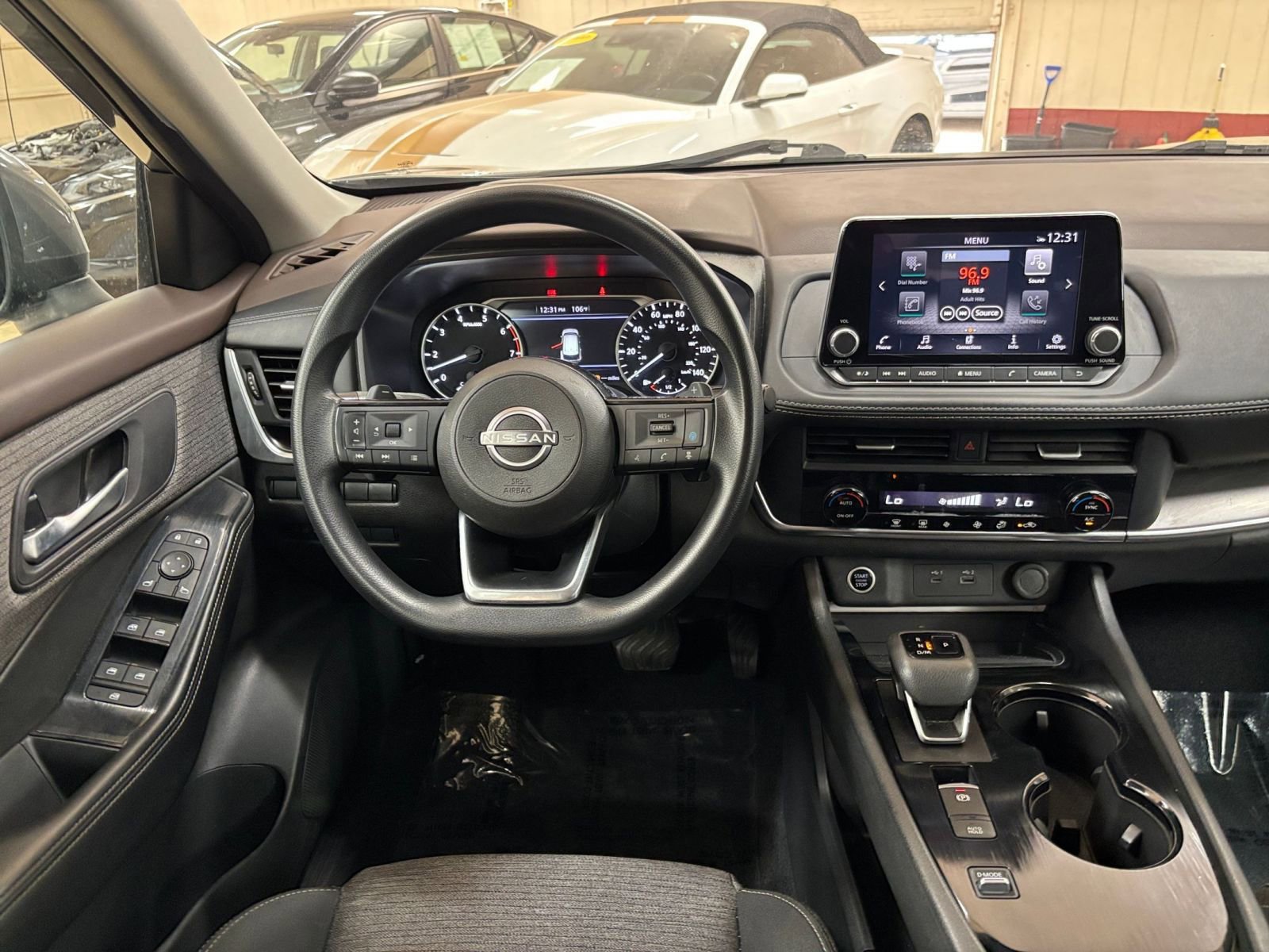 Thumbnail: 2023 Nissan Rogue - 35