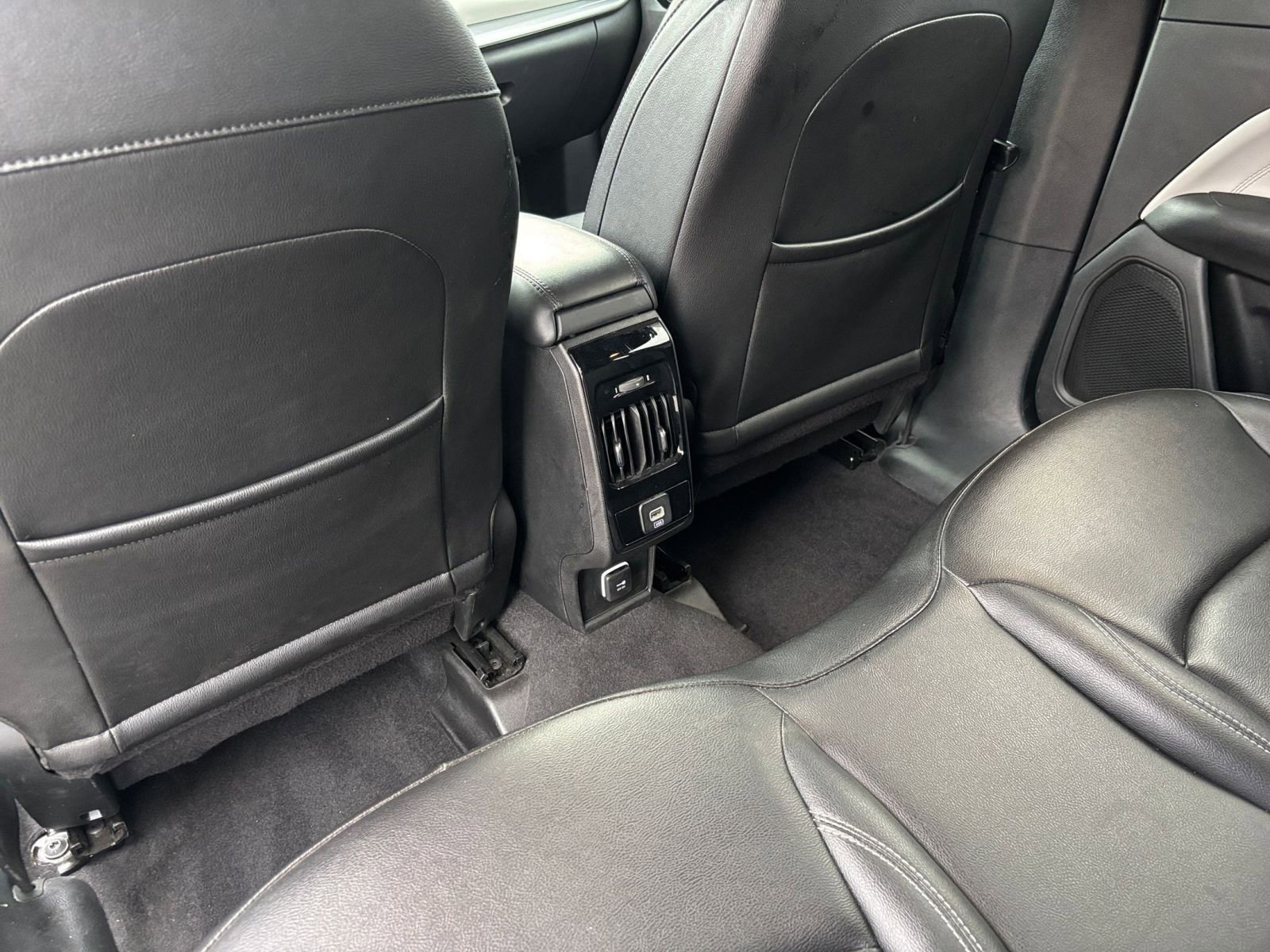 Thumbnail: 2025 Jeep Compass - 24