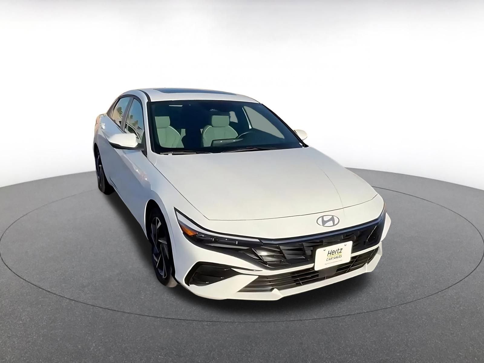 Thumbnail: 2025 Hyundai Elantra - 3