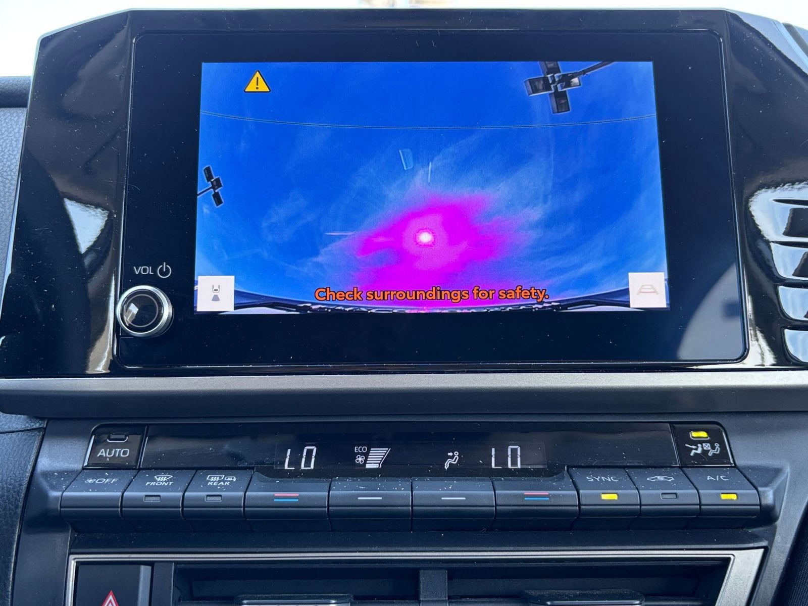 Thumbnail: 2025 Toyota Camry - 23