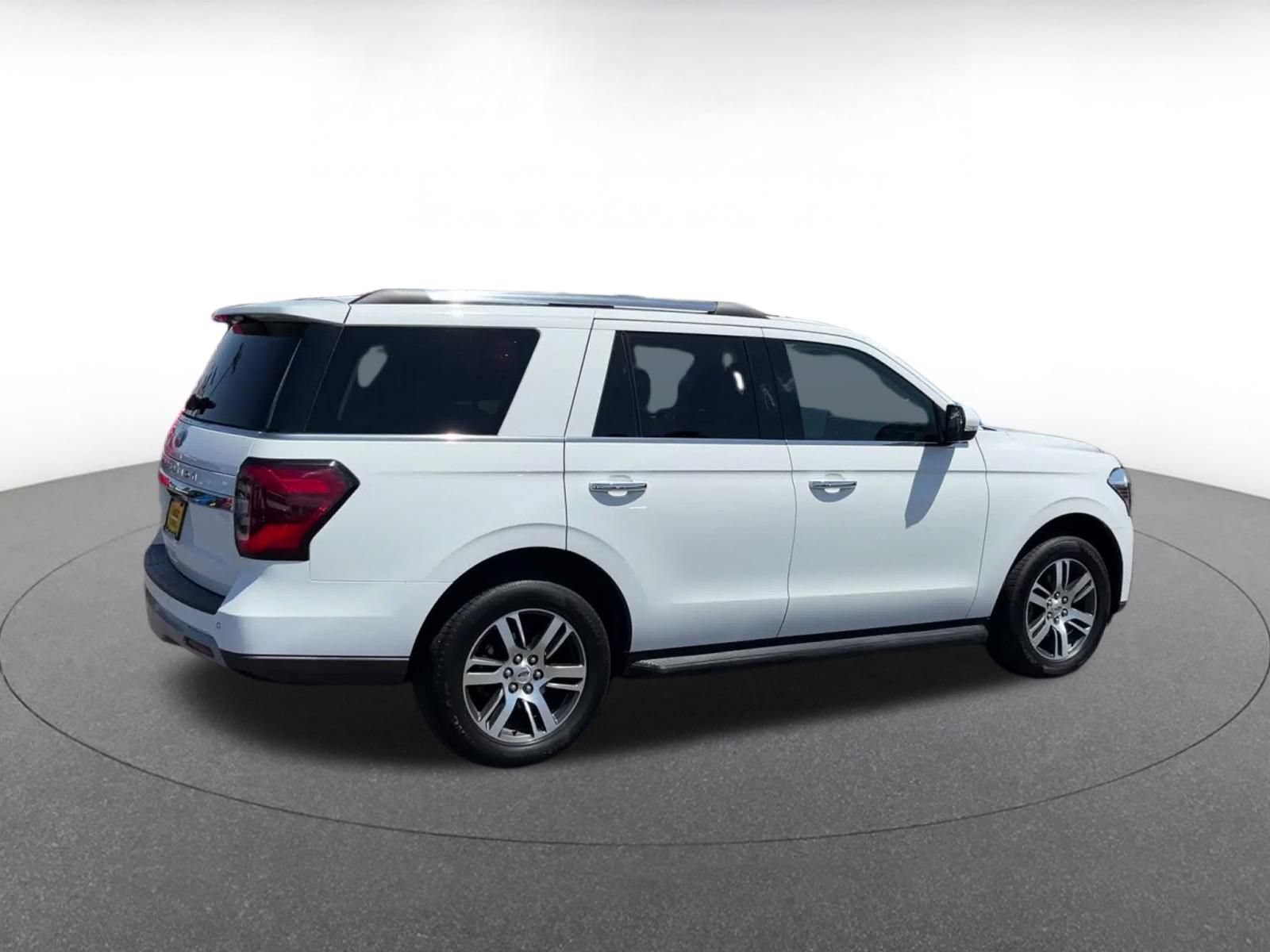 Thumbnail: 2024 Ford Expedition - 14