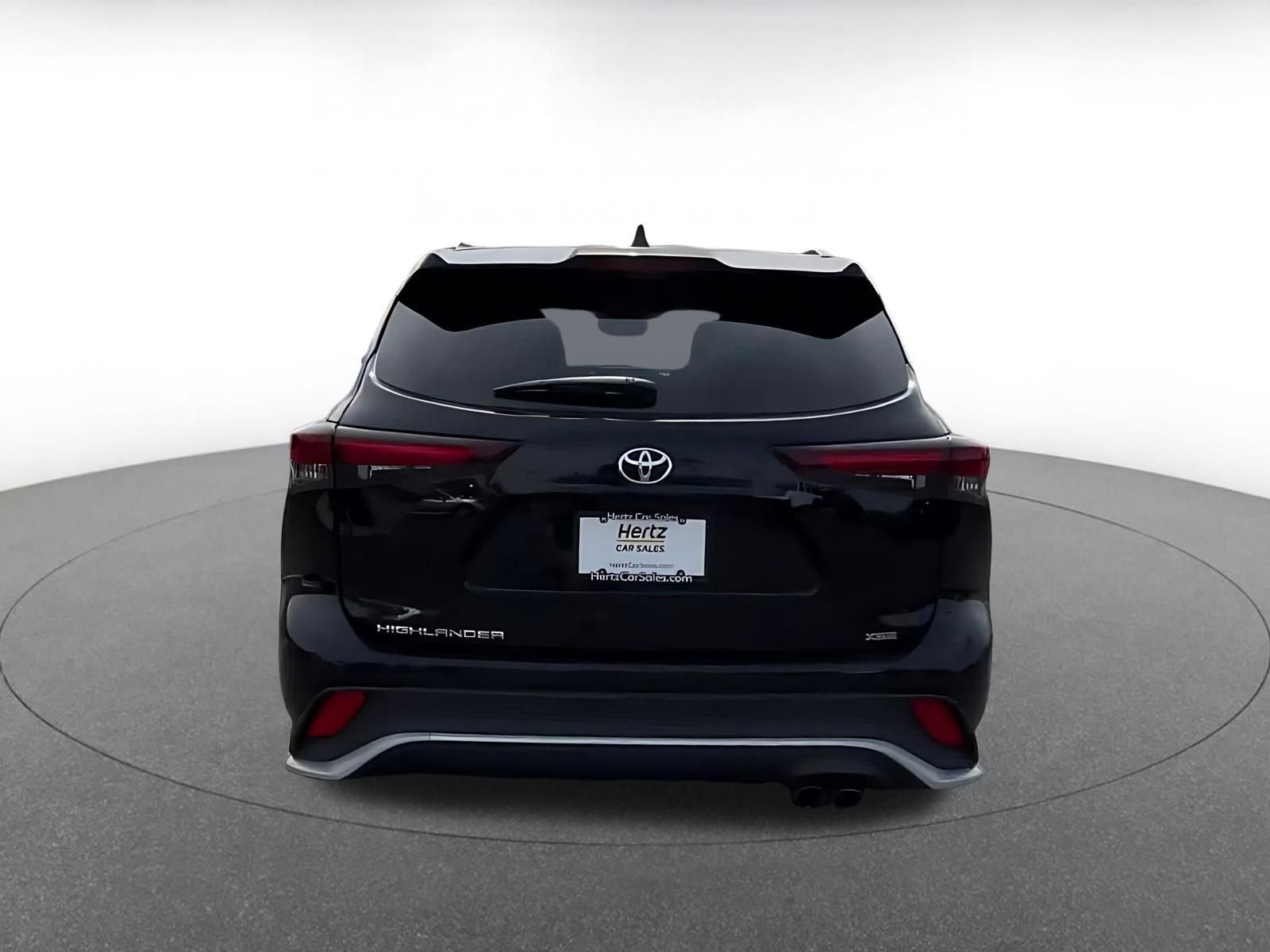 Thumbnail: 2024 Toyota Highlander - 12