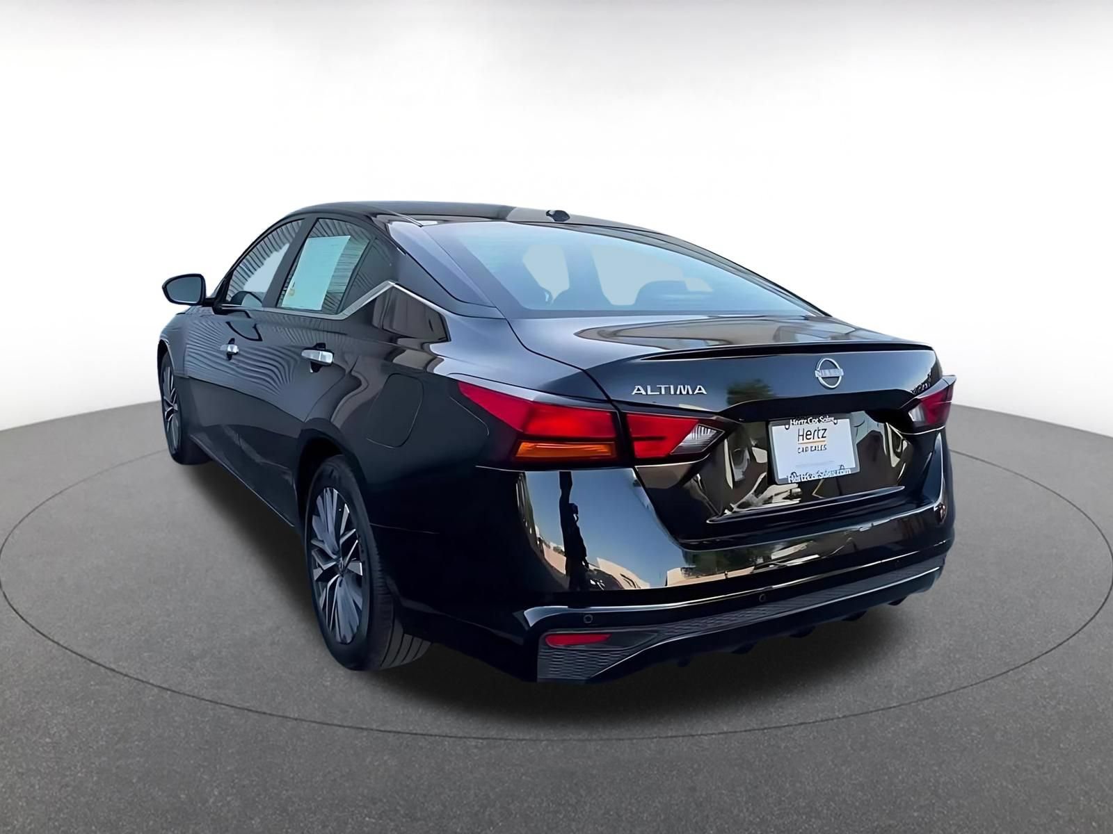 Thumbnail: 2025 Nissan Altima - 11