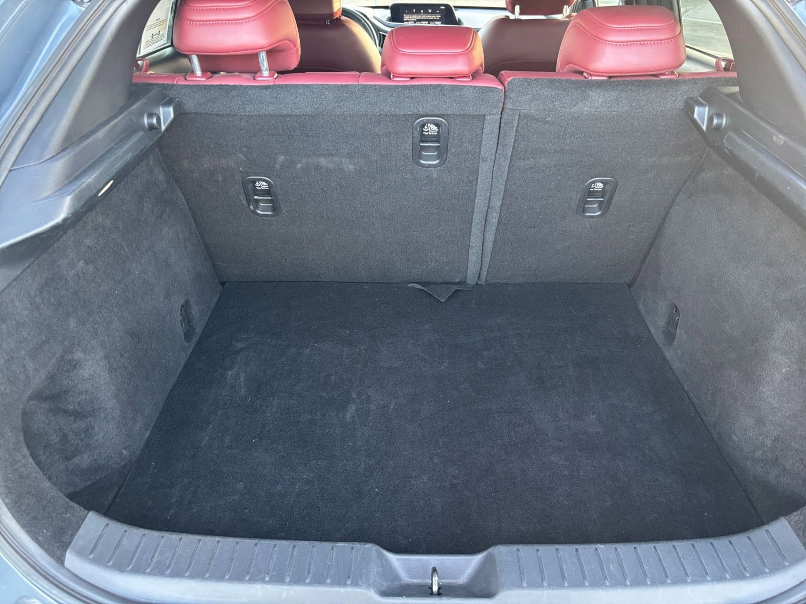 Thumbnail: 2025 Mazda CX-30 - 32