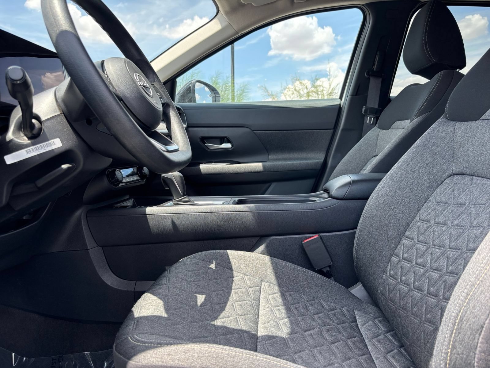 Thumbnail: 2026 Nissan Kicks - 21