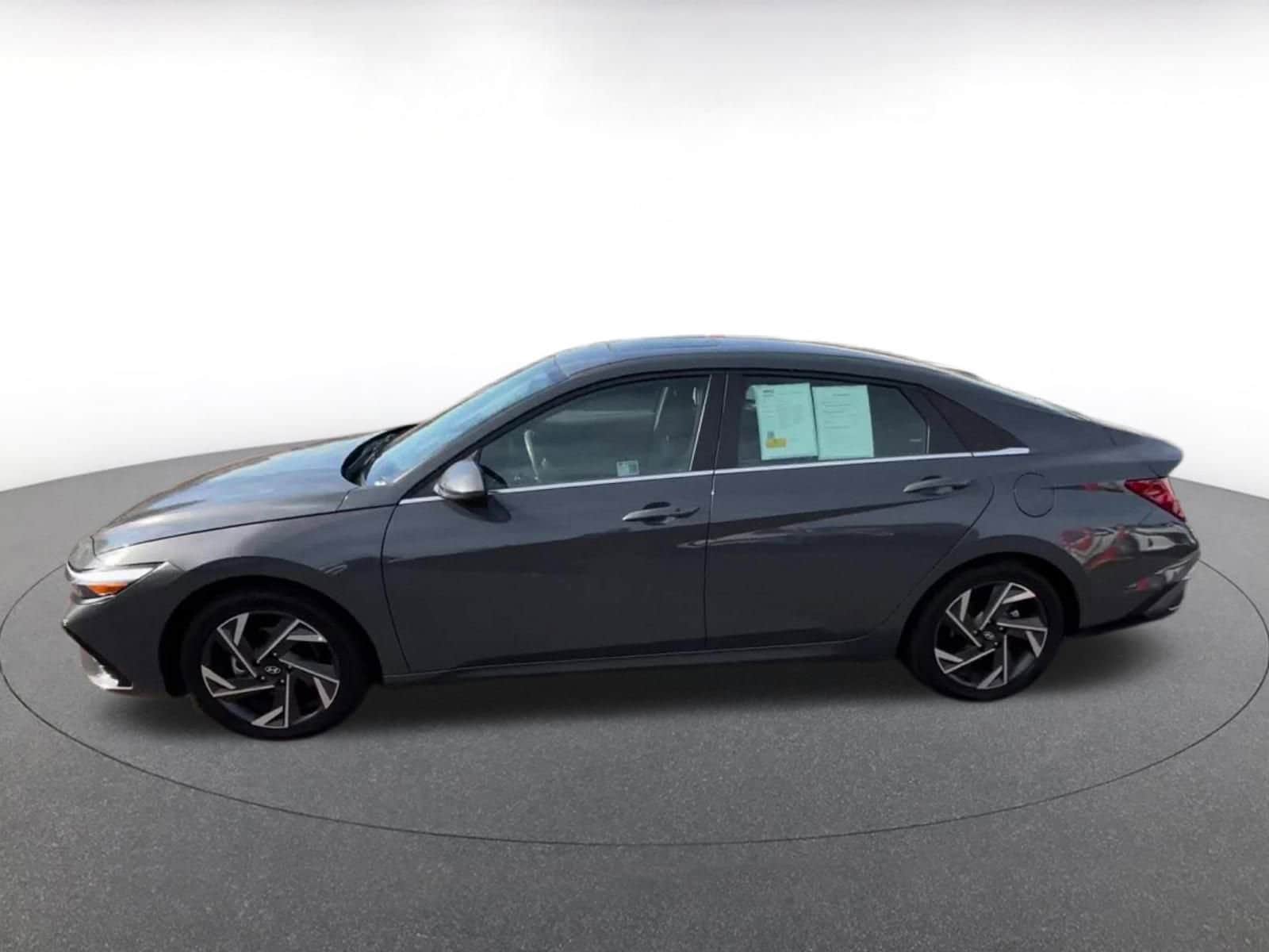 Thumbnail: 2025 Hyundai Elantra - 9