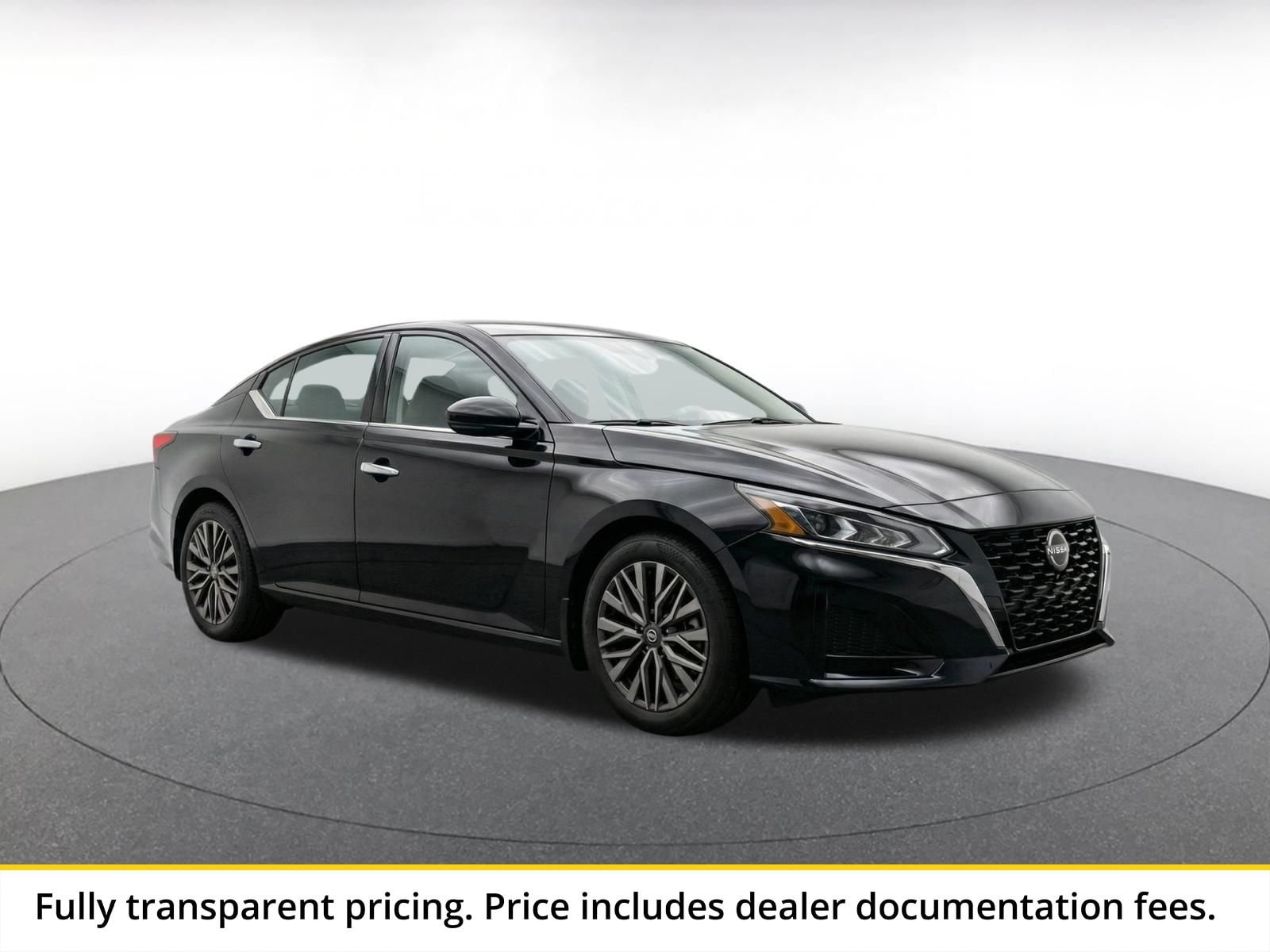 Thumbnail: 2025 Nissan Altima - 1