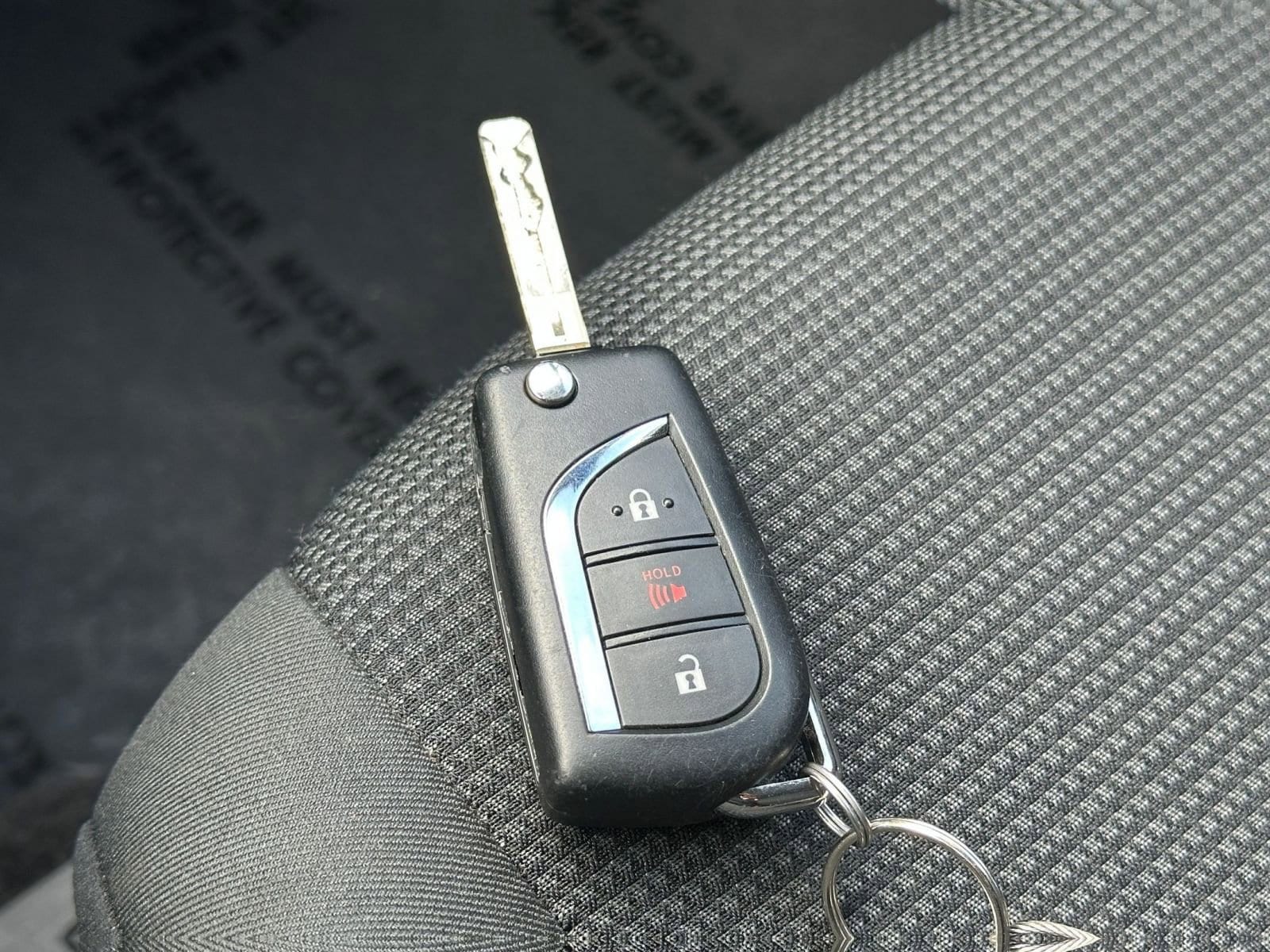 Thumbnail: 2025 Toyota RAV4 - 22