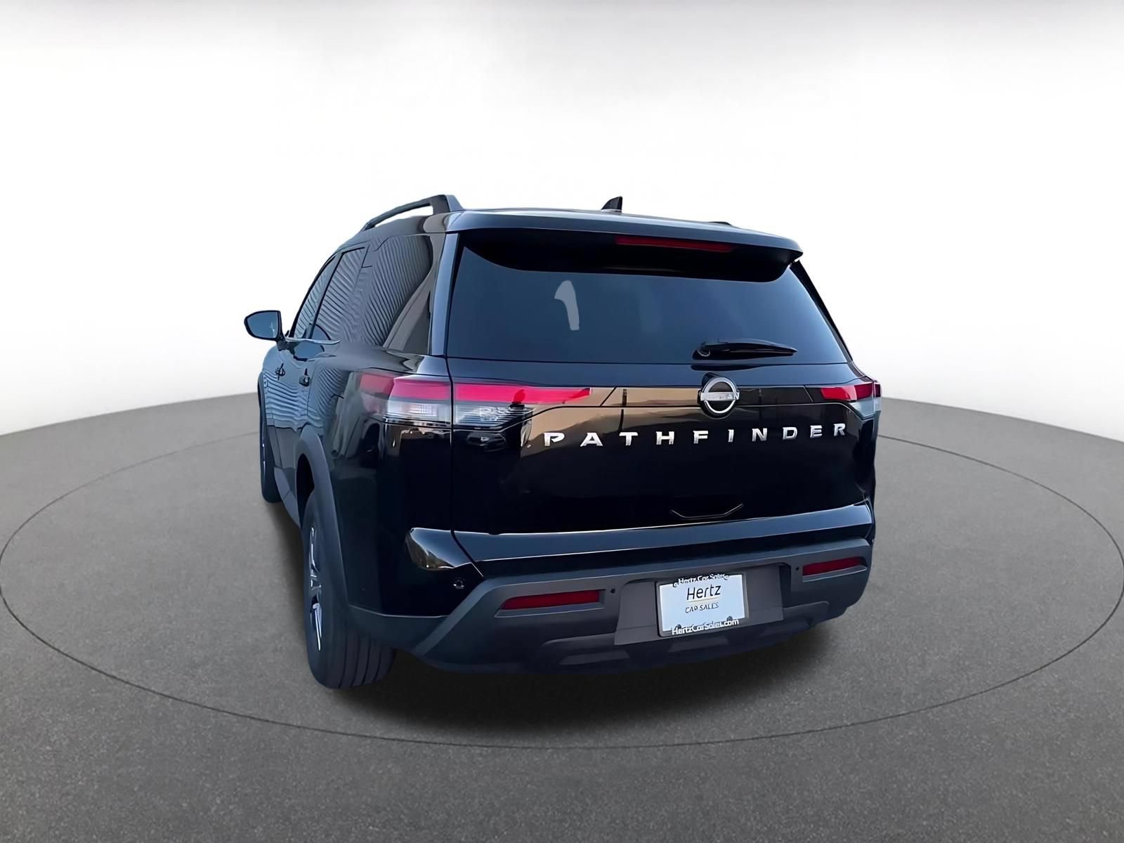 Thumbnail: 2025 Nissan Pathfinder - 11