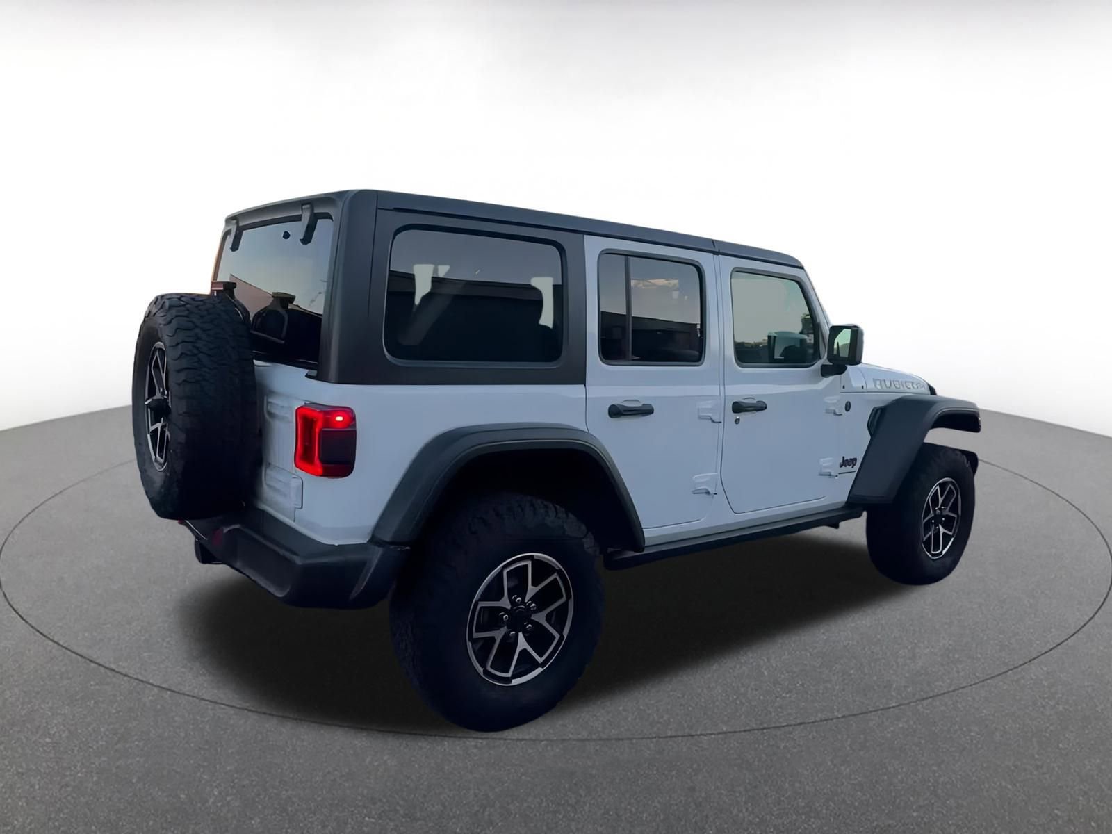 Thumbnail: 2025 Jeep Wrangler - 15