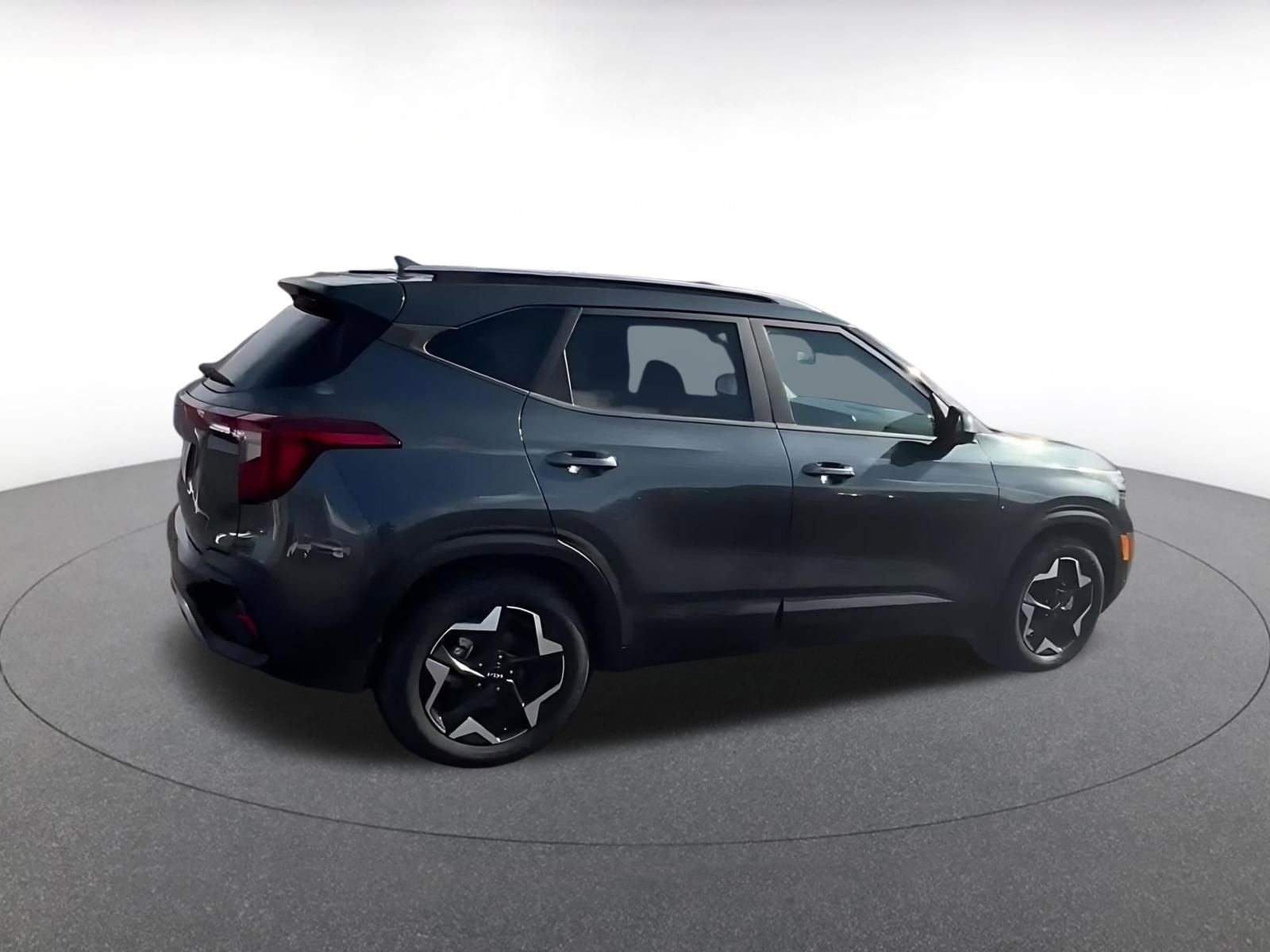 Thumbnail: 2025 Kia Seltos - 14