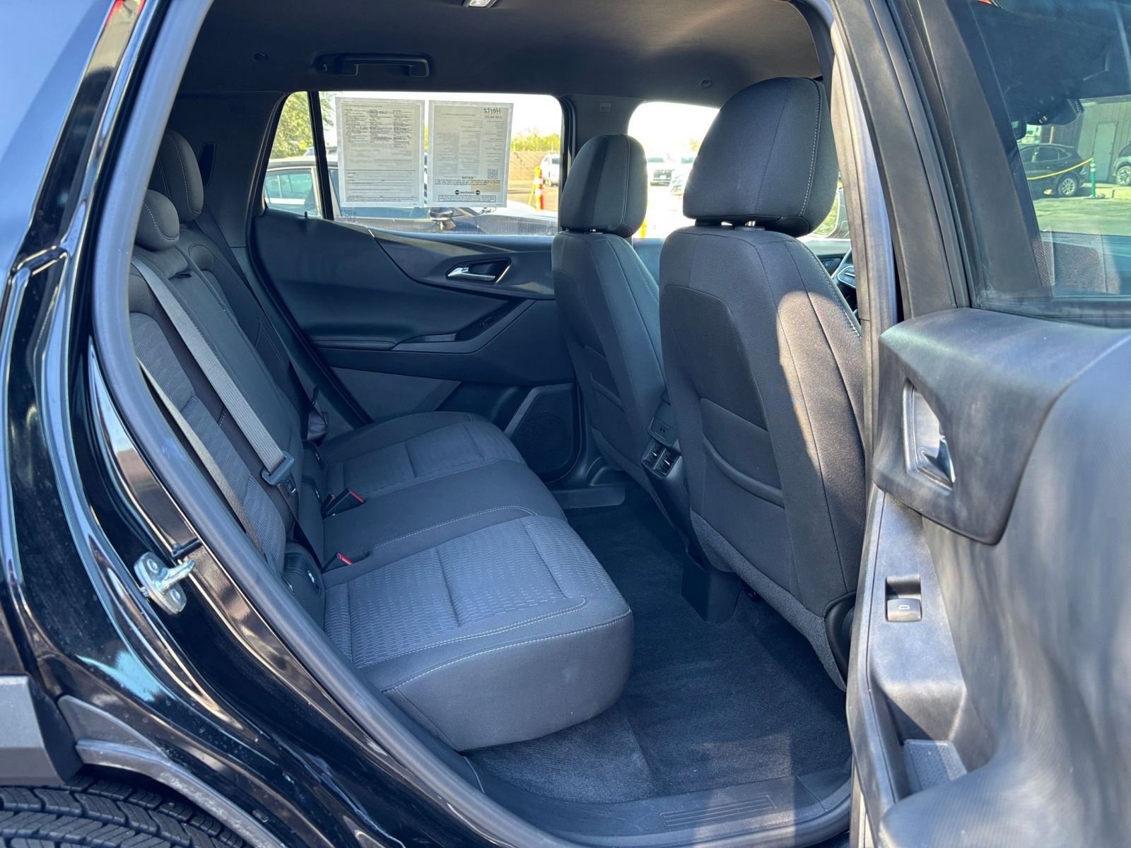 Thumbnail: 2025 Chevrolet Equinox - 25