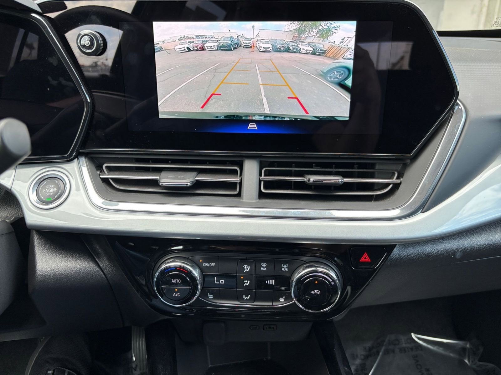 Thumbnail: 2025 Chevrolet Trax - 17