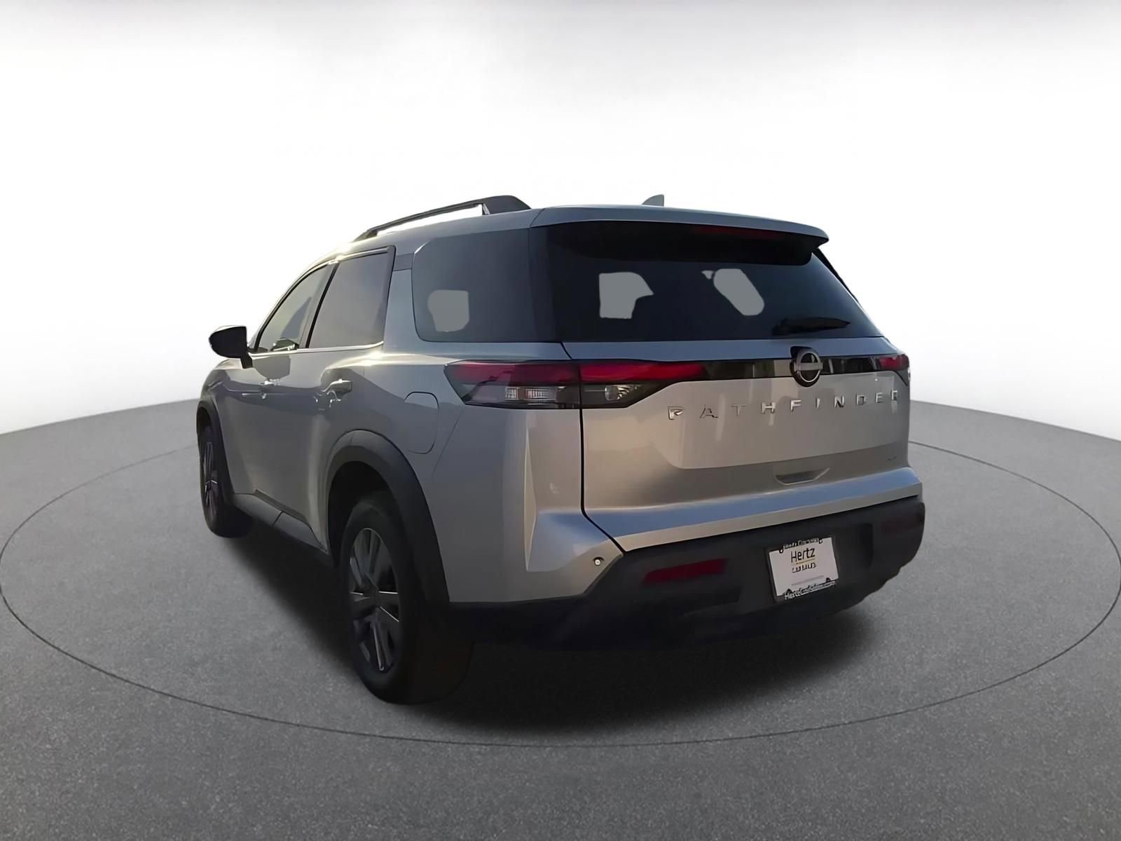 Thumbnail: 2025 Nissan Pathfinder - 11