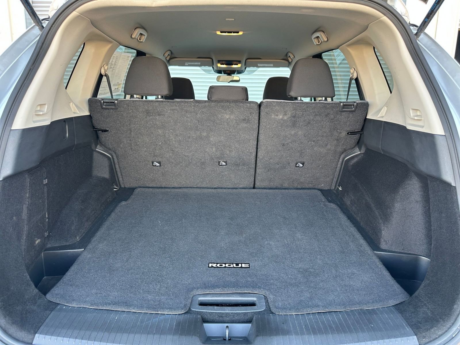 Thumbnail: 2023 Nissan Rogue - 32