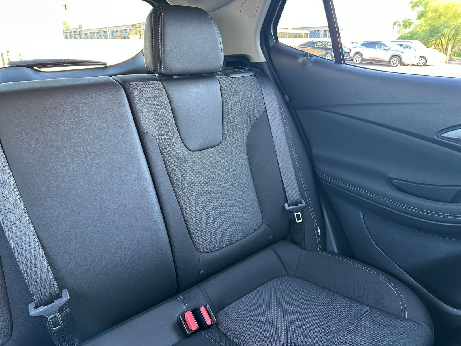 Thumbnail: 2025 Buick Encore GX - 35