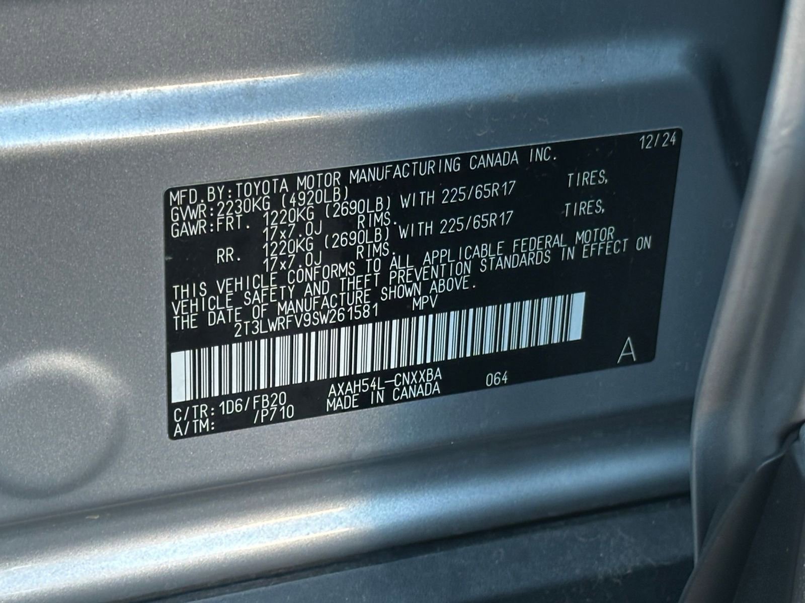 Thumbnail: 2025 Toyota RAV4 - 28