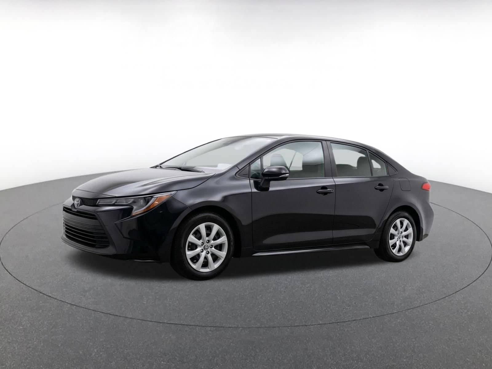 Thumbnail: 2025 Toyota Corolla - 3