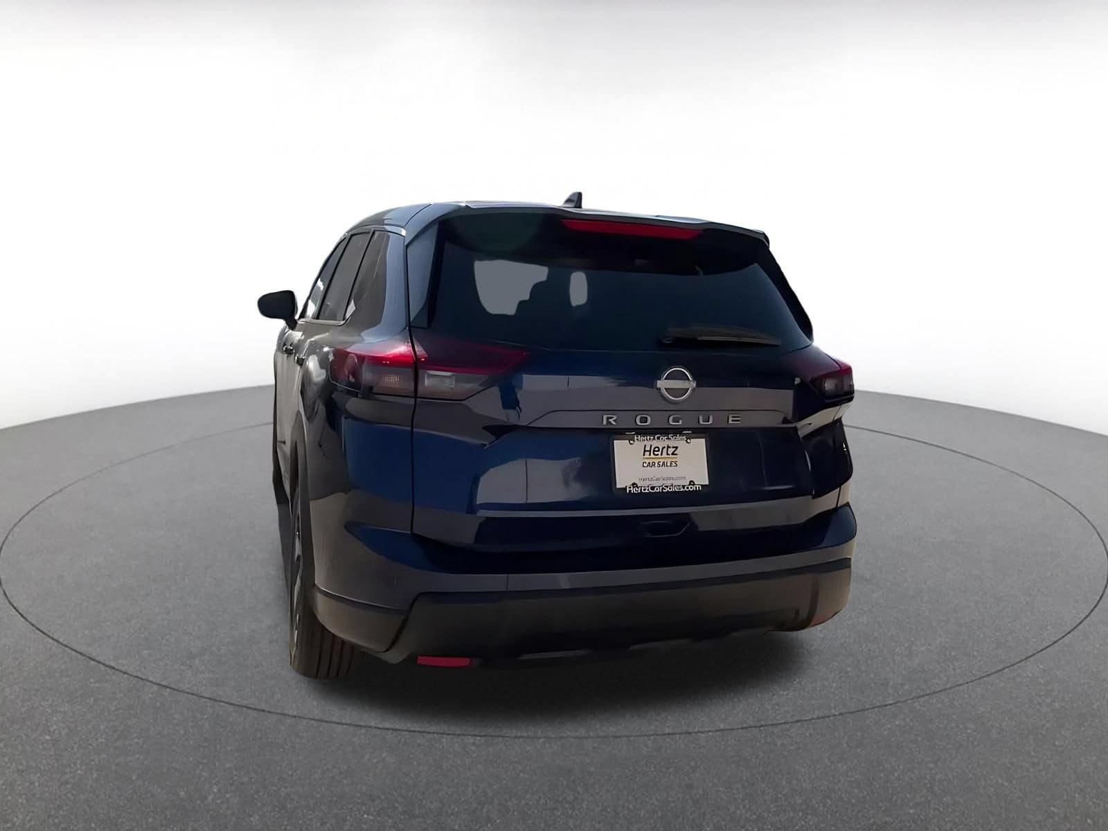 Thumbnail: 2025 Nissan Rogue - 11