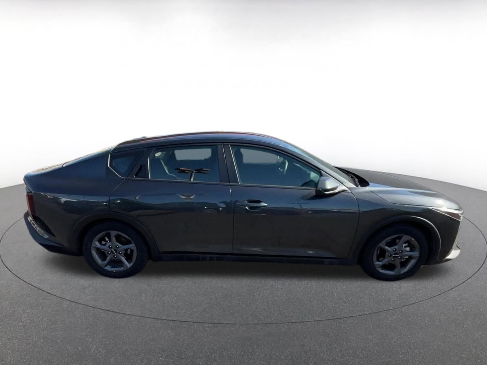 Thumbnail: 2025 Kia K4 - 16