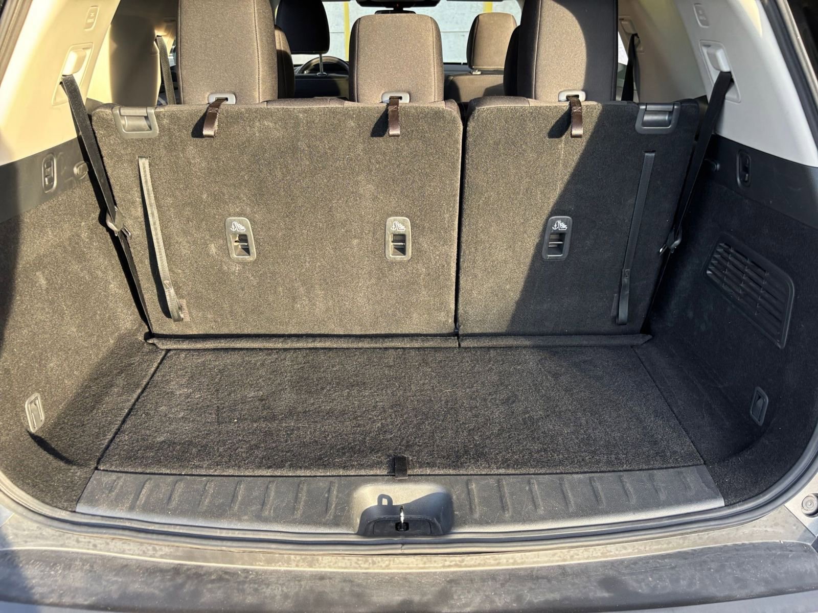 Thumbnail: 2025 Nissan Pathfinder - 34