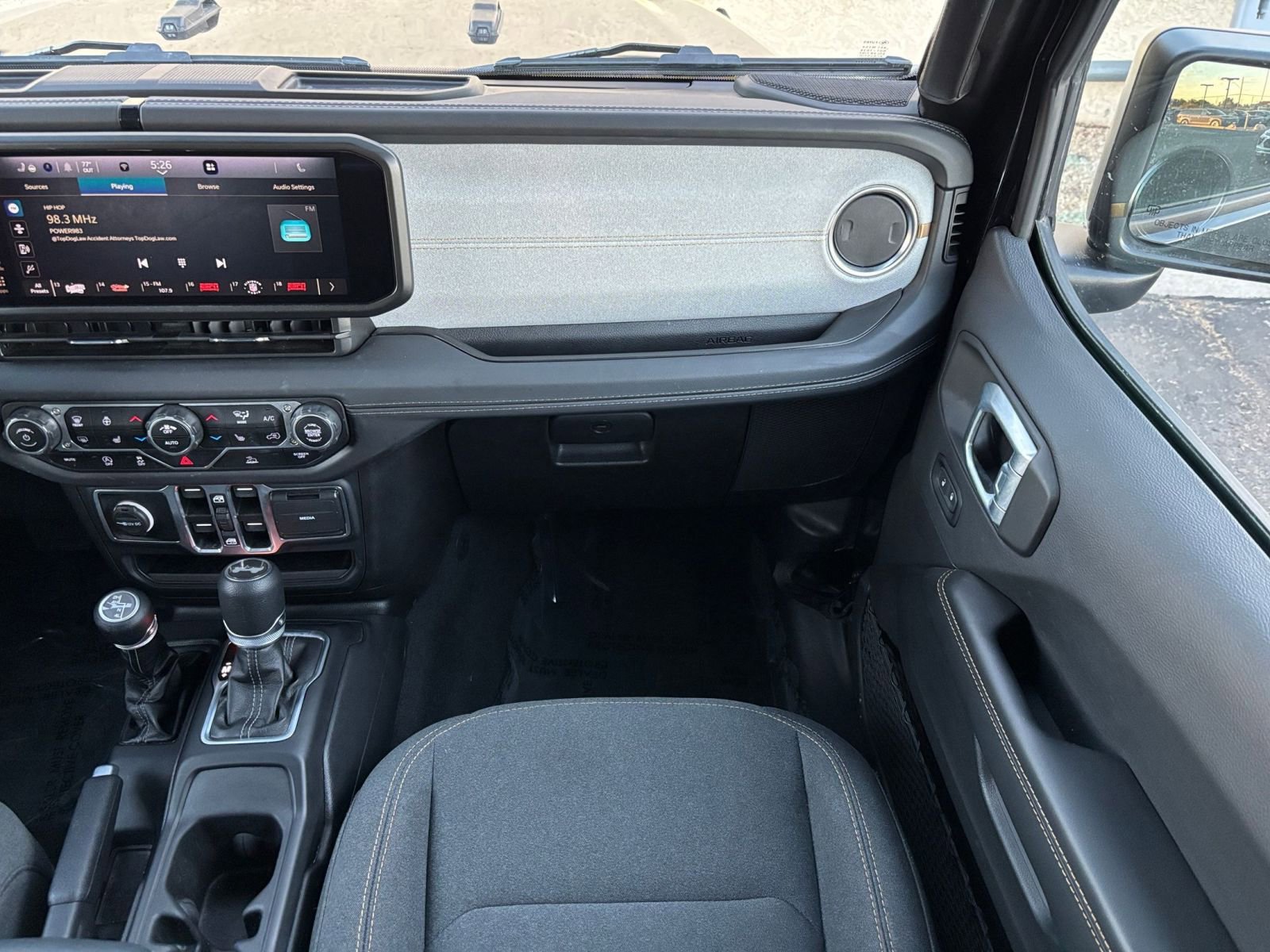 Thumbnail: 2025 Jeep Wrangler - 34