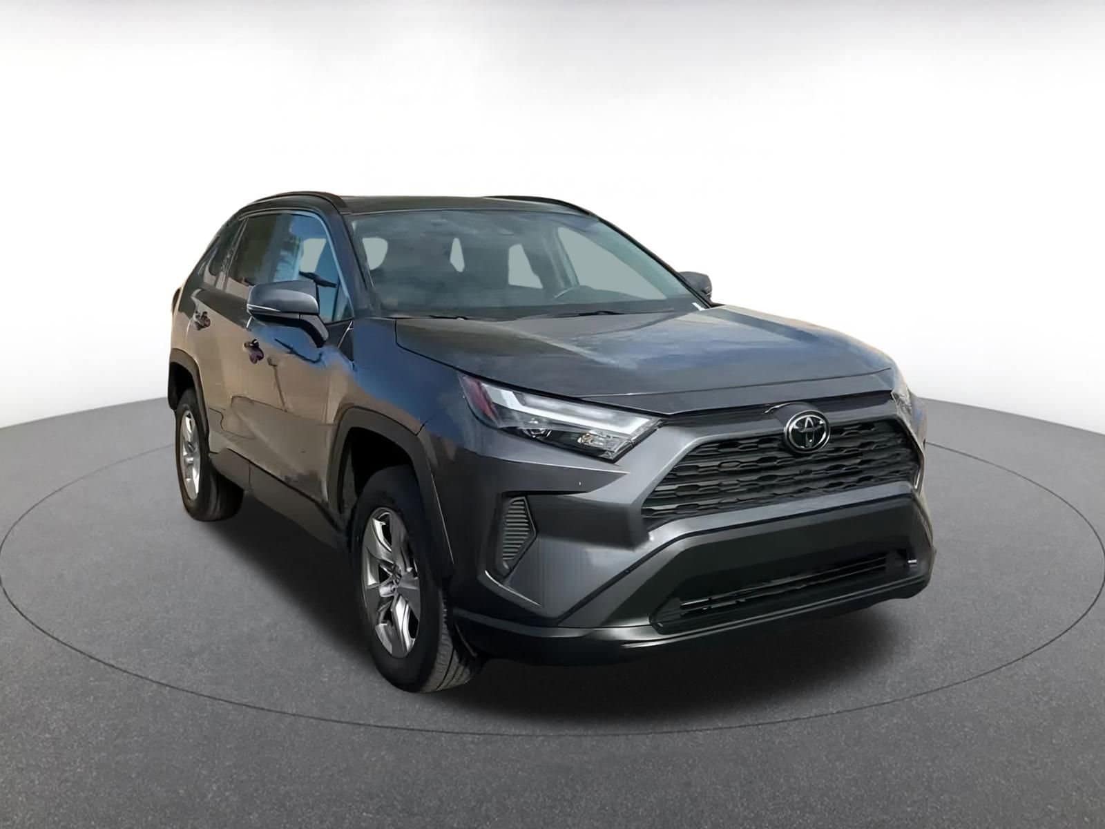 Thumbnail: 2025 Toyota RAV4 - 3