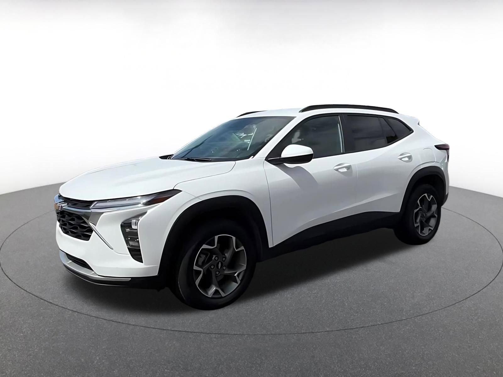 Thumbnail: 2025 Chevrolet Trax - 8