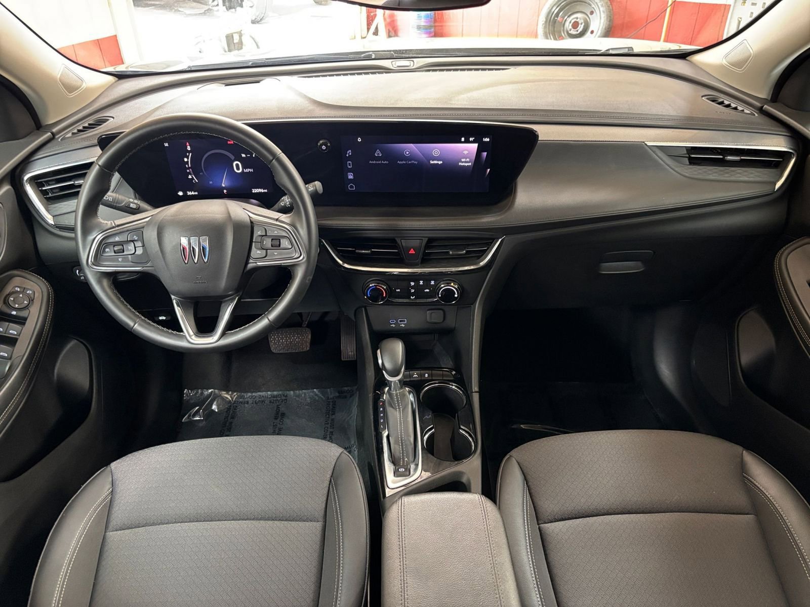 Thumbnail: 2025 Buick Encore GX - 32