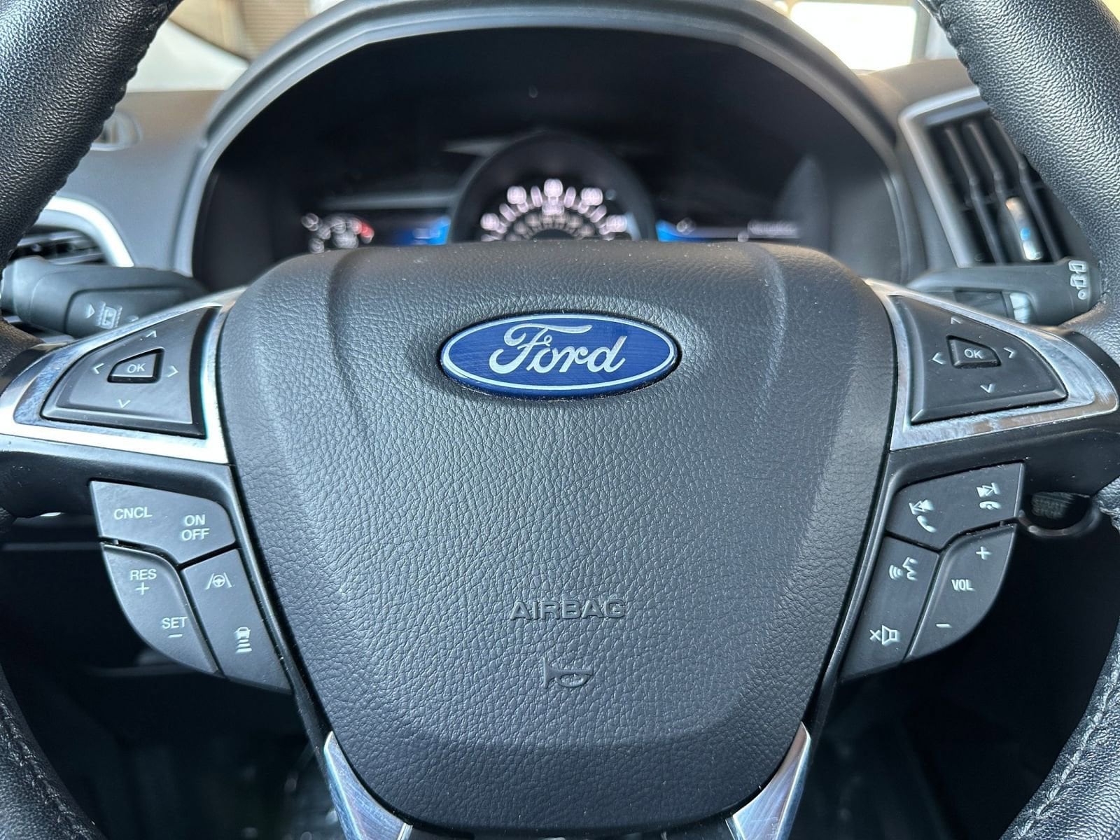 Thumbnail: 2024 Ford Edge - 28