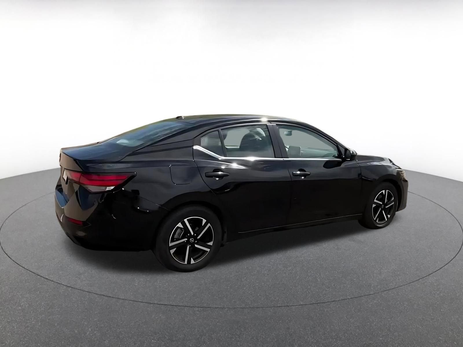 Thumbnail: 2025 Nissan Sentra - 14