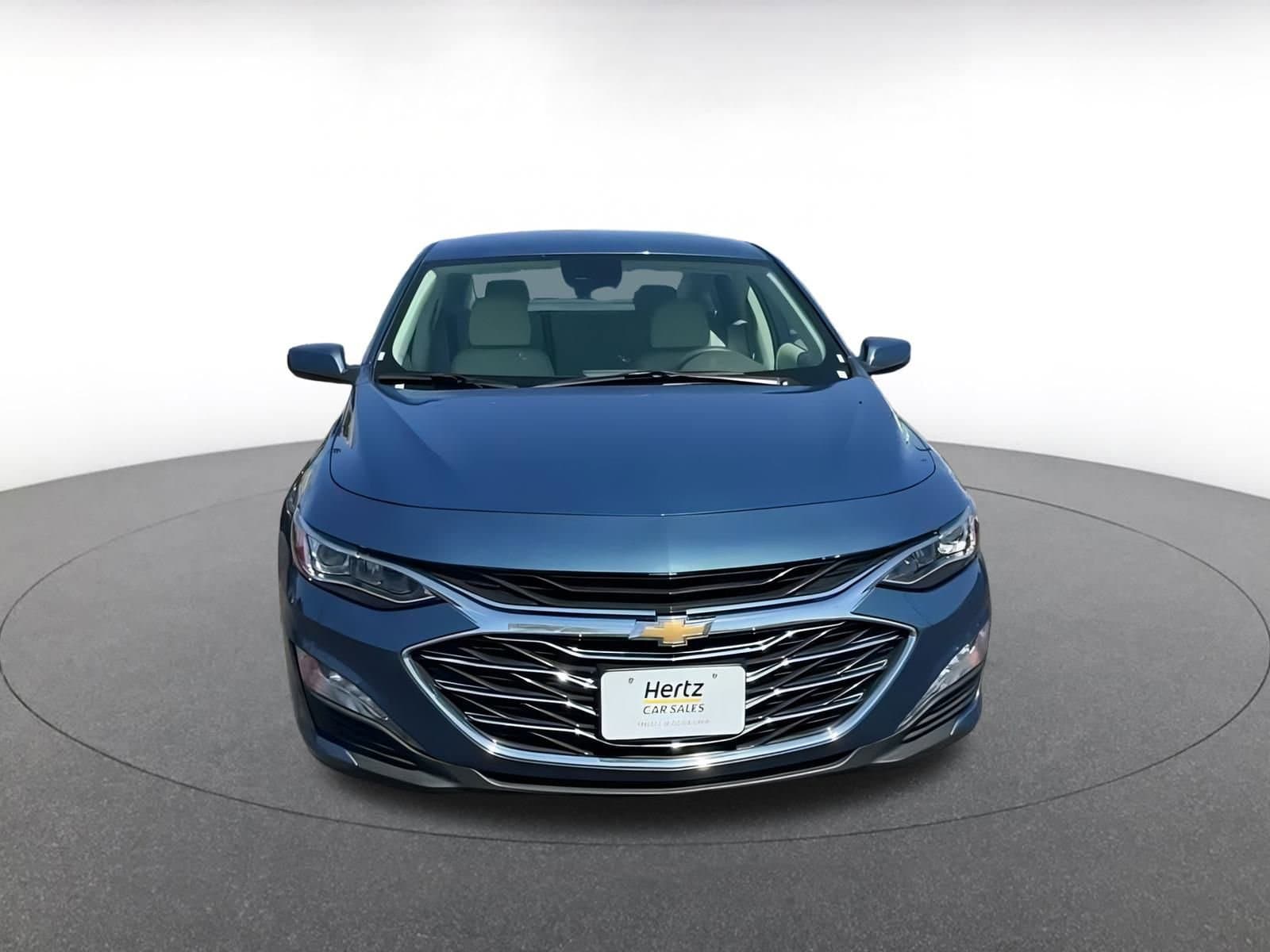 Thumbnail: 2024 Chevrolet Malibu - 4