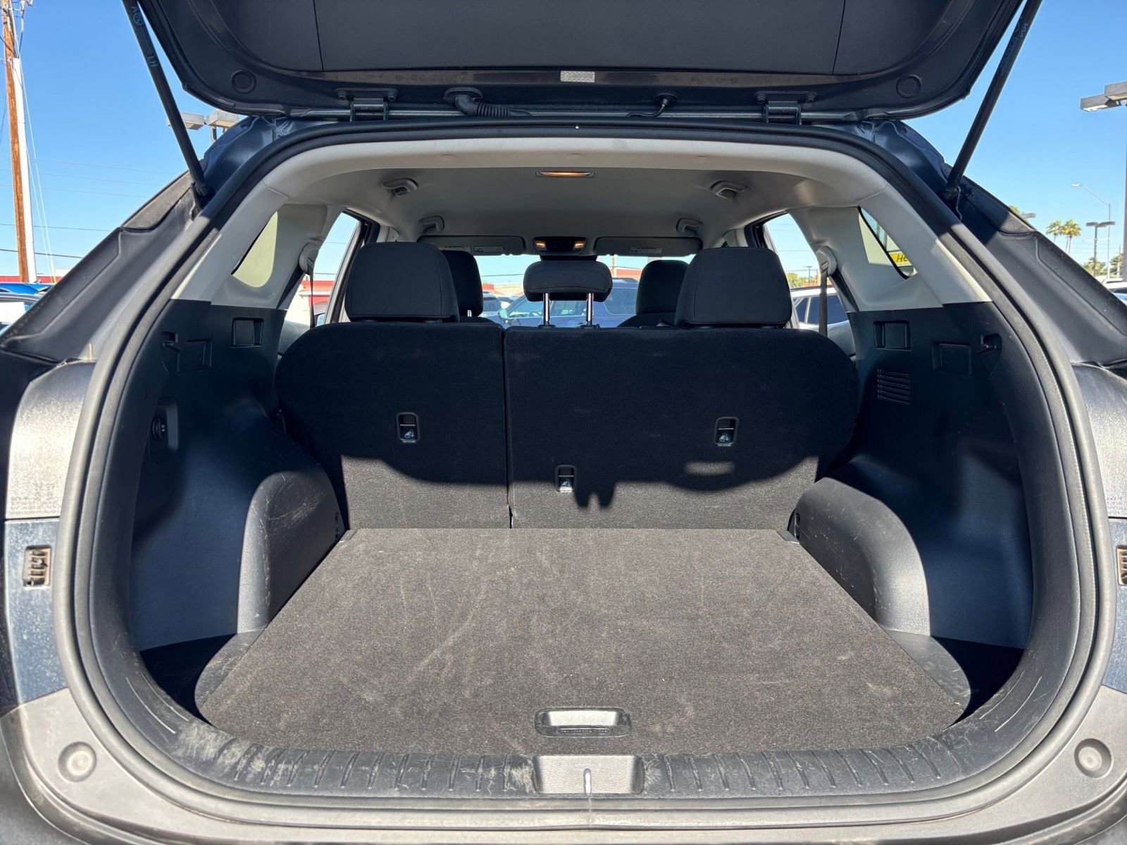 Thumbnail: 2025 Kia Sportage - 30