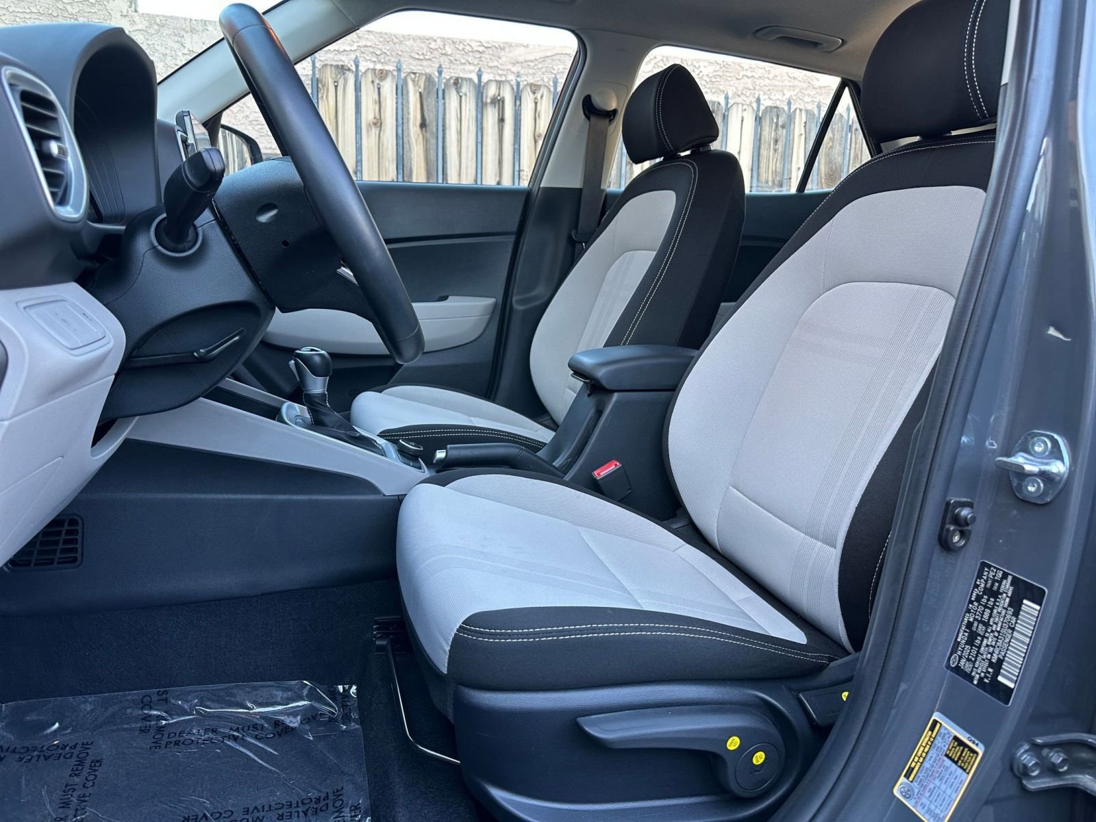 Thumbnail: 2025 Hyundai Venue - 25