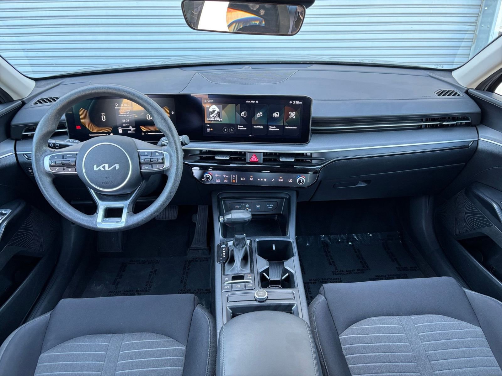 Thumbnail: 2025 Kia K5 - 32