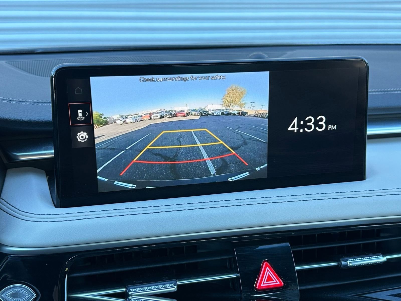 Thumbnail: 2025 Genesis G70 - 17